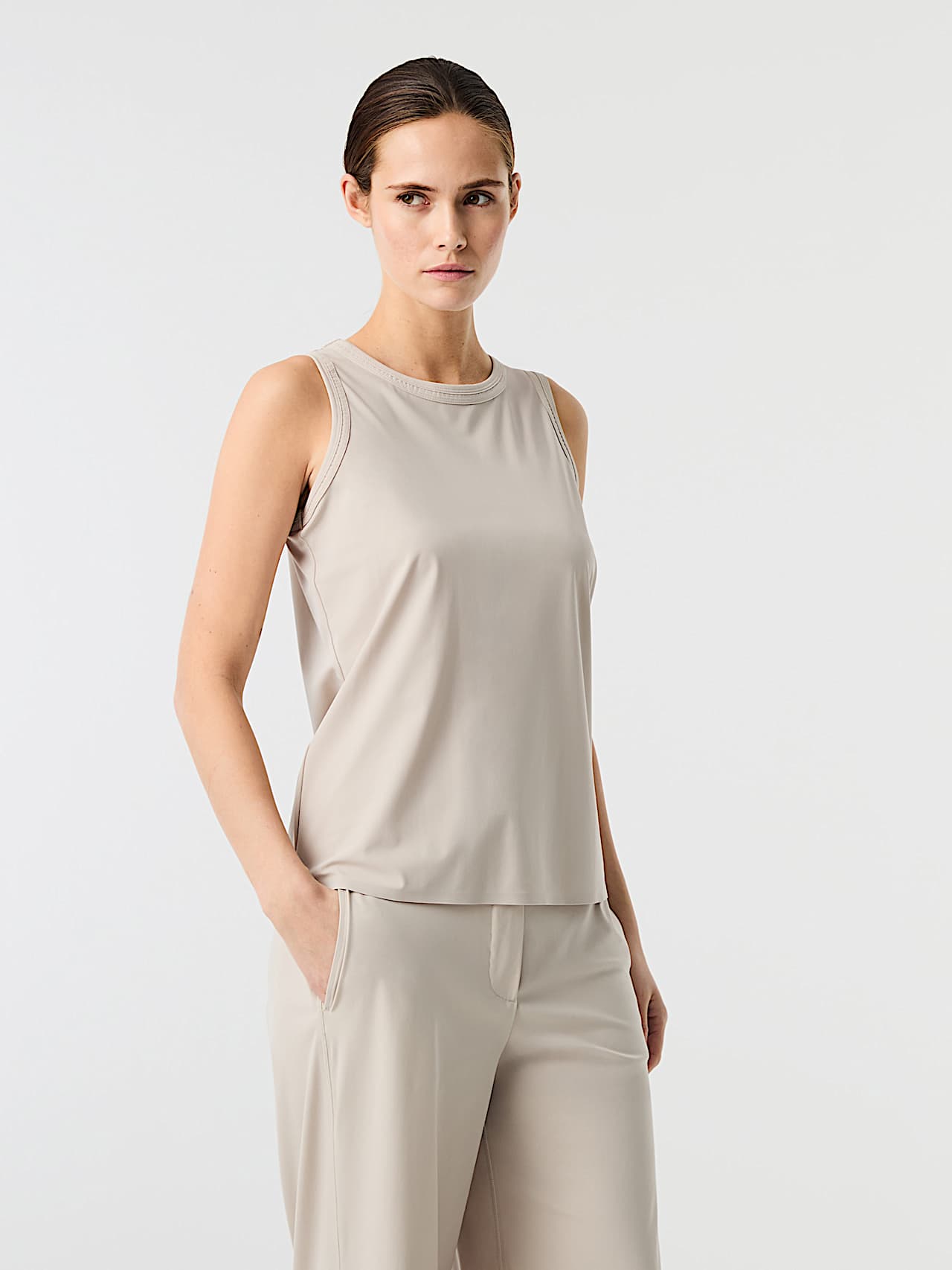 AlphaTauri | JANI V1.Y10.01 | Tanktop aus Powerstretch-Jersey in Stone für Damen
