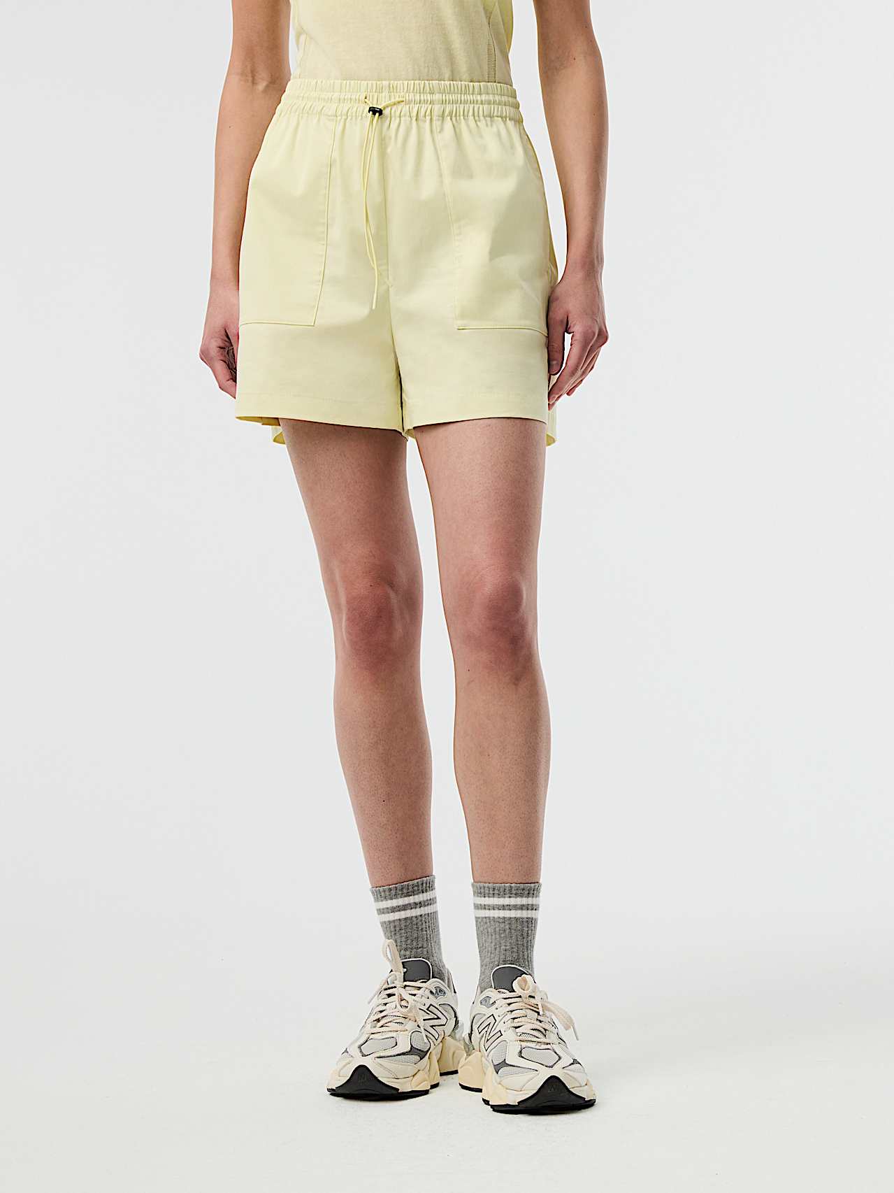AlphaTauri | PERA V1.Y10.01 | Short en coton biologique in Lime Light for Femme