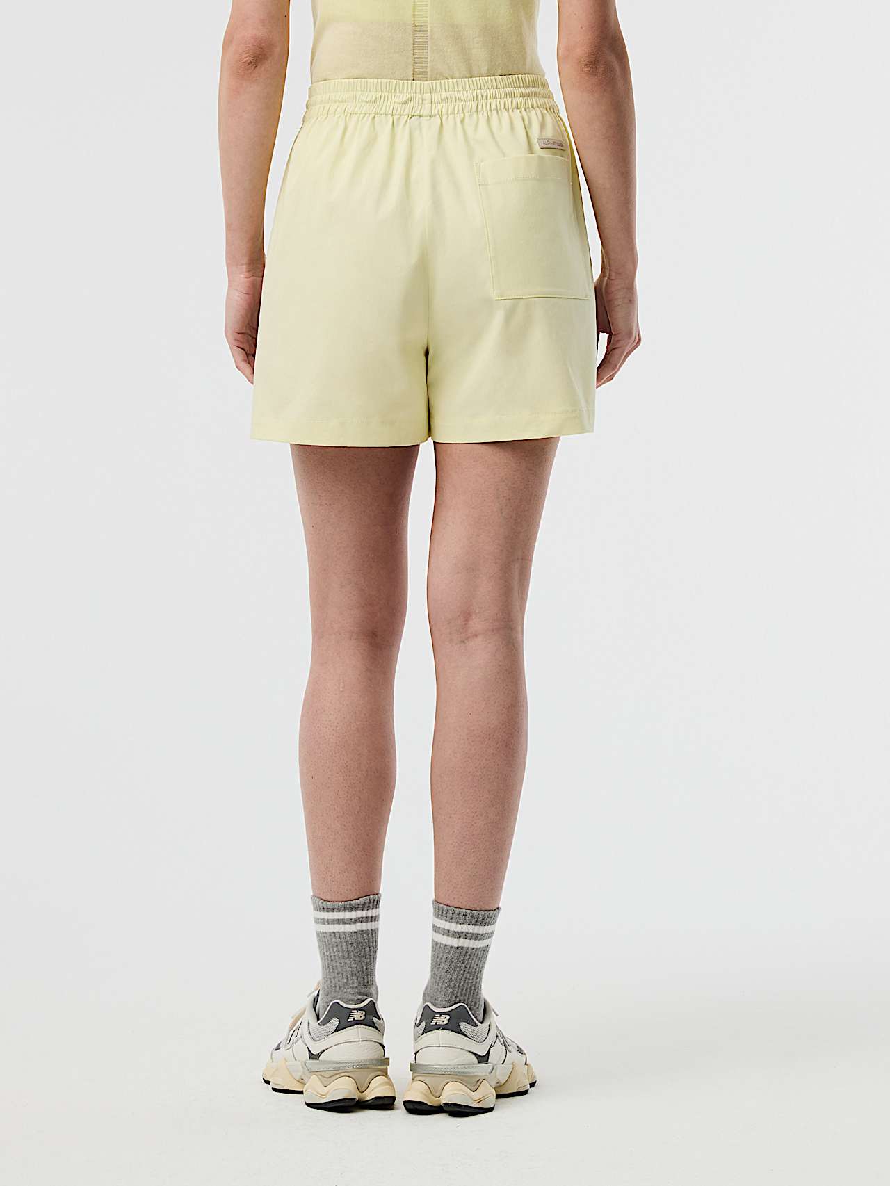AlphaTauri | PERA V1.Y10.01 | Short en coton biologique in Lime Light for Femme