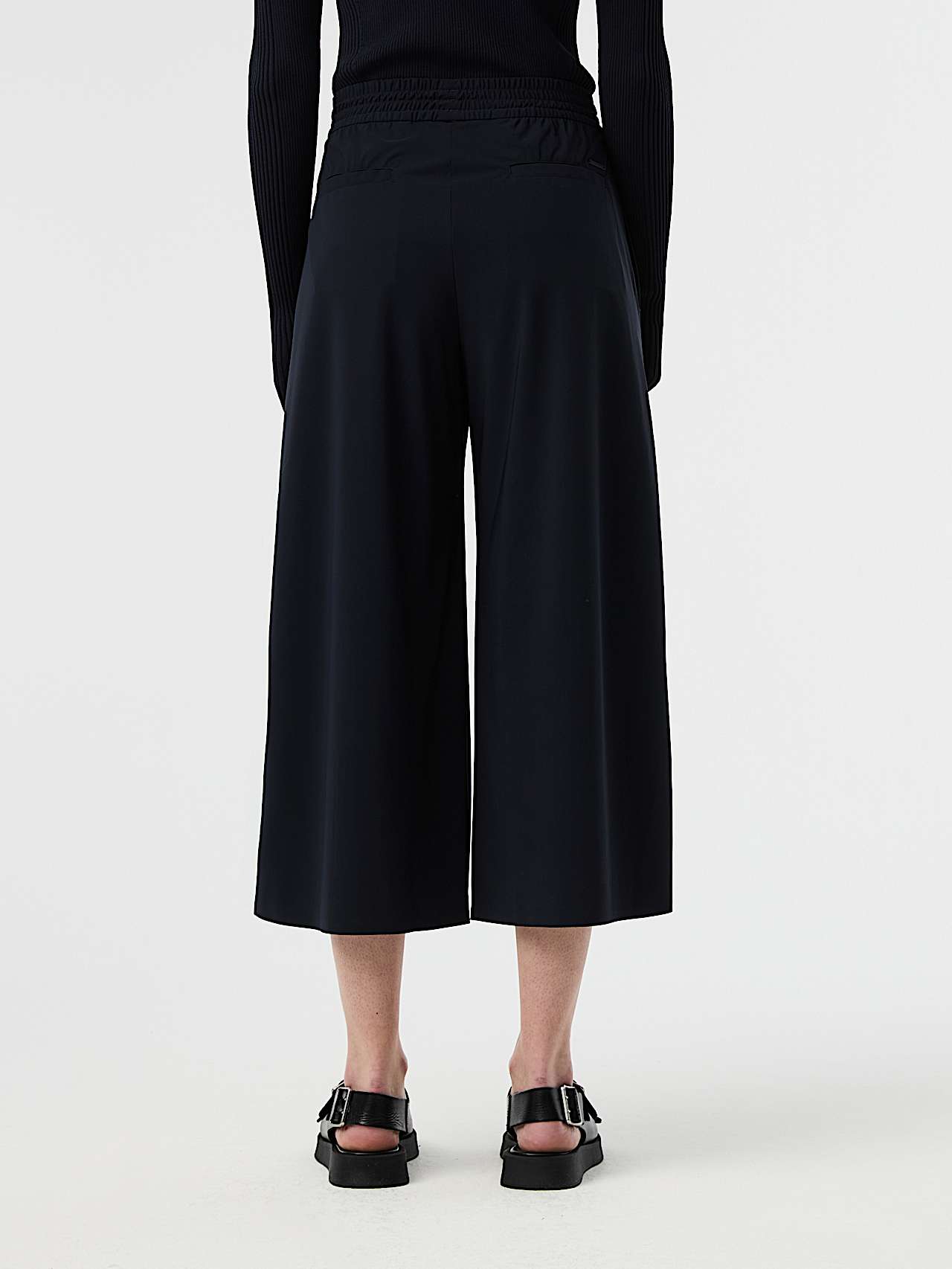 AlphaTauri | PEURAL V2.Y10.01 | Power Stretch Jersey Culotte in Dark Navy for Women