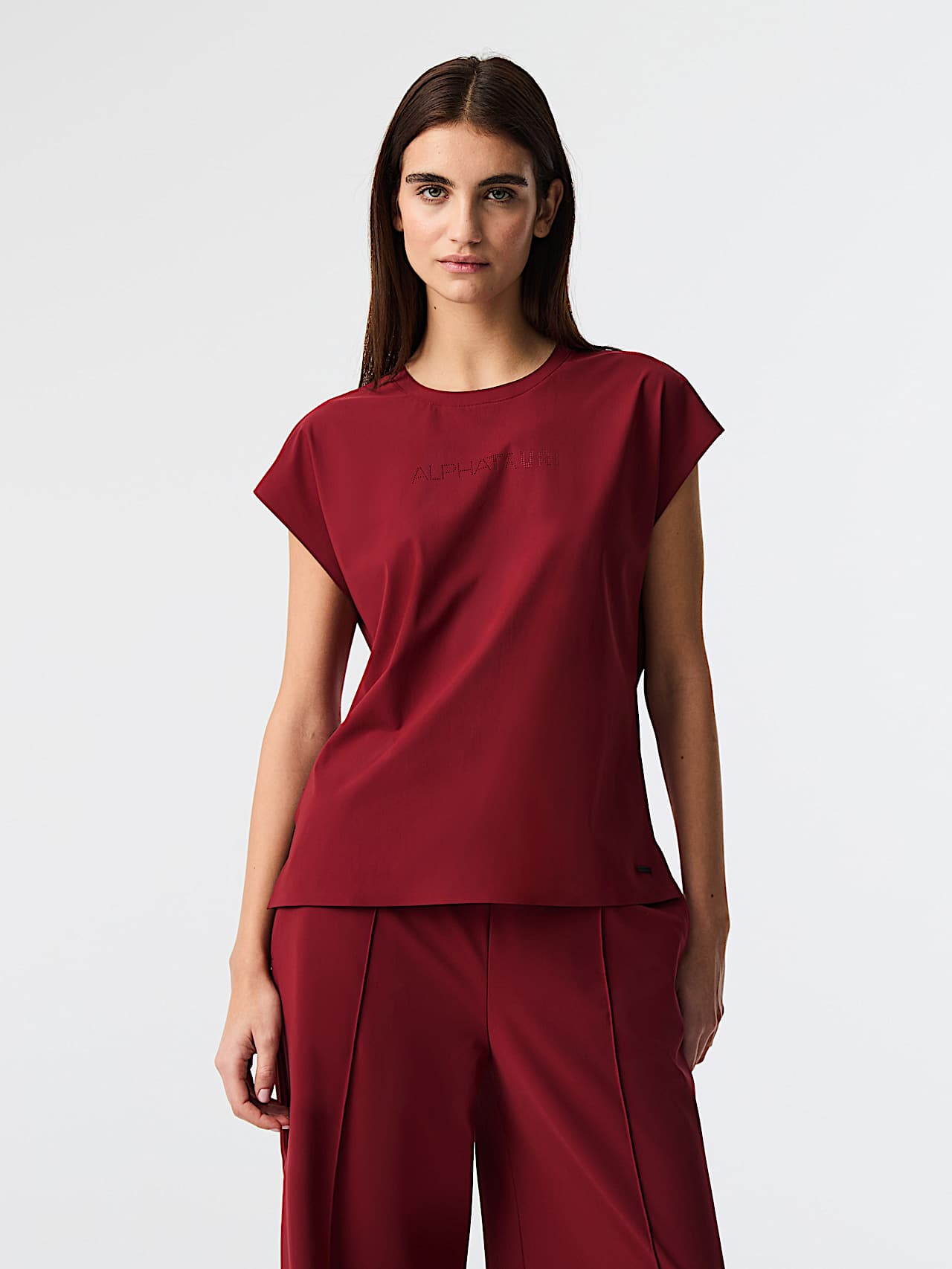 AlphaTauri | JEUWAL V2.Y8.02 | T-Shirt aus Power Stretch Jersey in Dark Berry für Damen