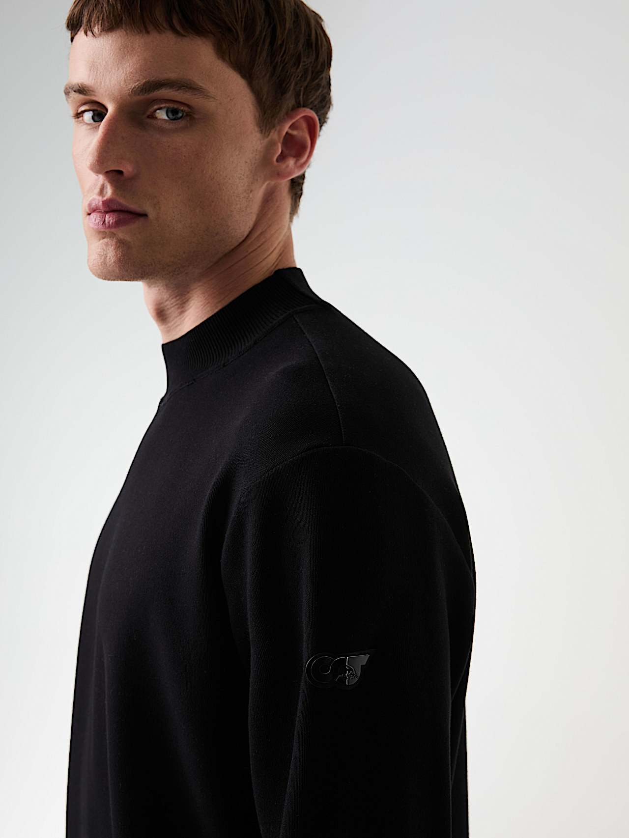 AlphaTauri | SAAMI V1.Y9.01 | Sweatshirt aus Baumwolle mit Interlock-Struktur in Schwarz für Herren AlphaTauri | SAAMI V1.Y9.01 | Sweatshirt aus Baumwolle mit Interlock-Struktur in Schwarz für Herren