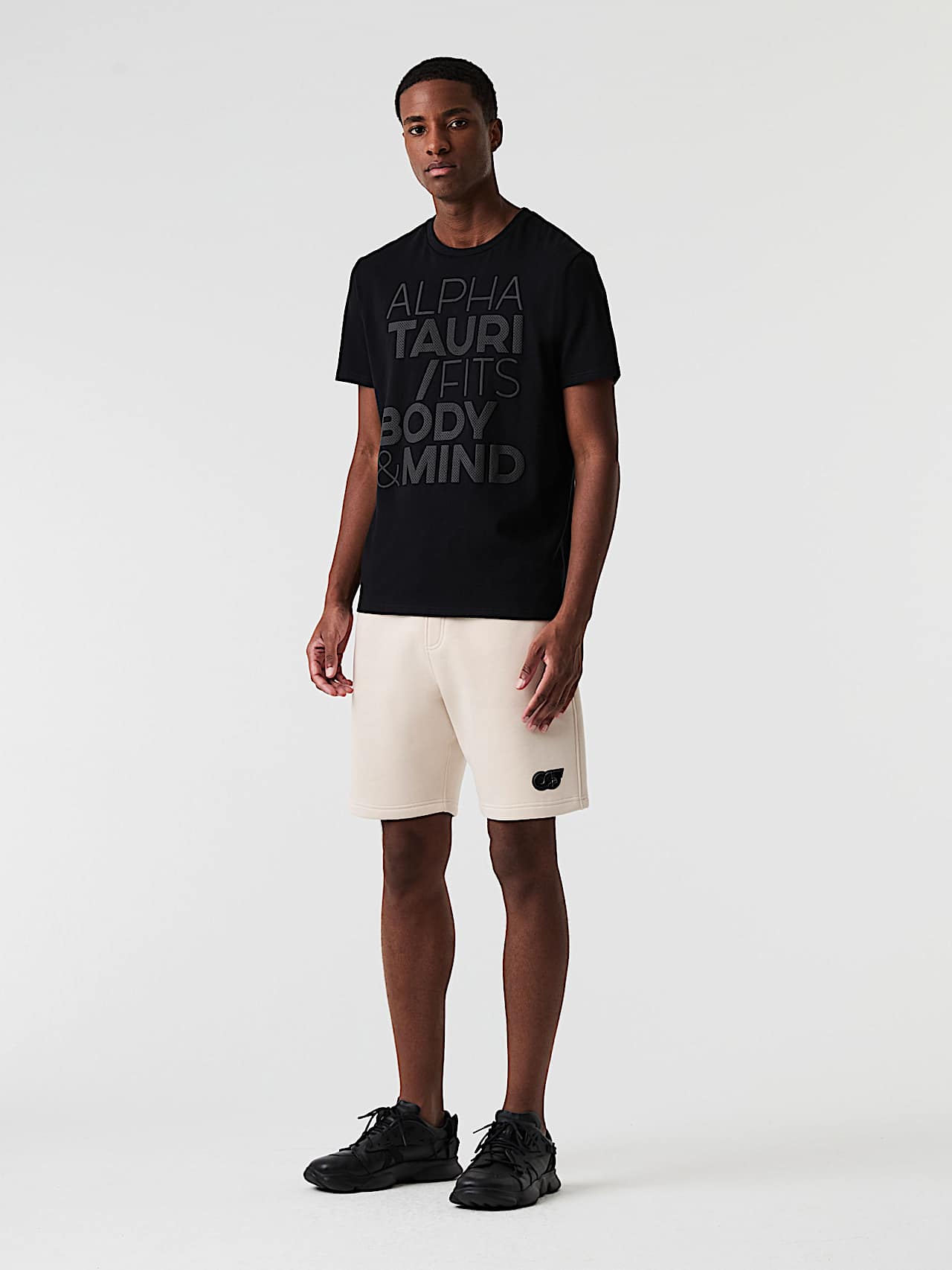 AlphaTauri | JUMMI V1.Y9.01 | Organic Cotton Logo T-Shirt in Black for Men AlphaTauri | JUMMI V1.Y9.01 | Organic Cotton Logo T-Shirt in Black for Men