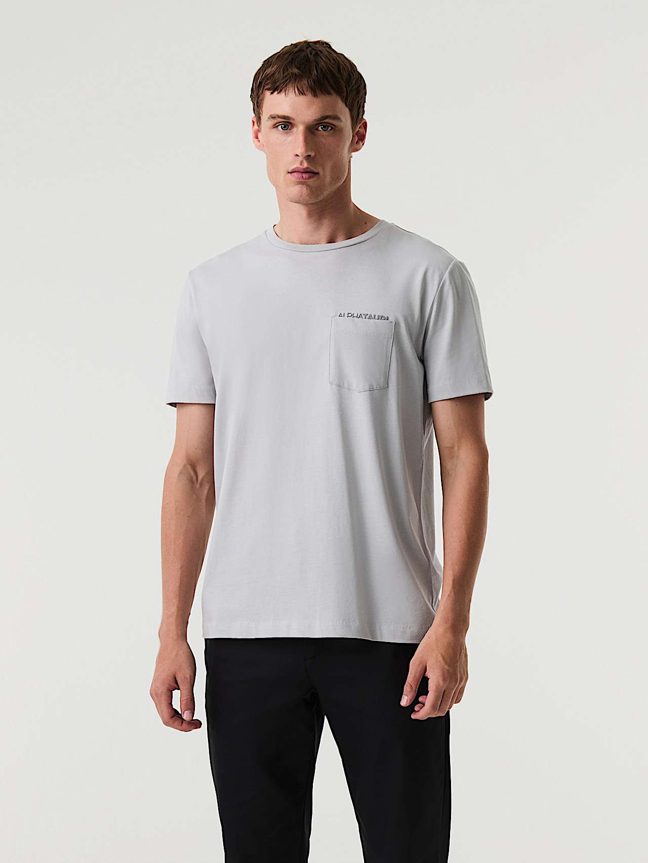 AlphaTauri | JOMER V1.Y9.01 | T-shirt en coton Supima in Gris Moyen for Homme AlphaTauri | JOMER V1.Y9.01 | T-shirt en coton Supima in Gris Moyen for Homme