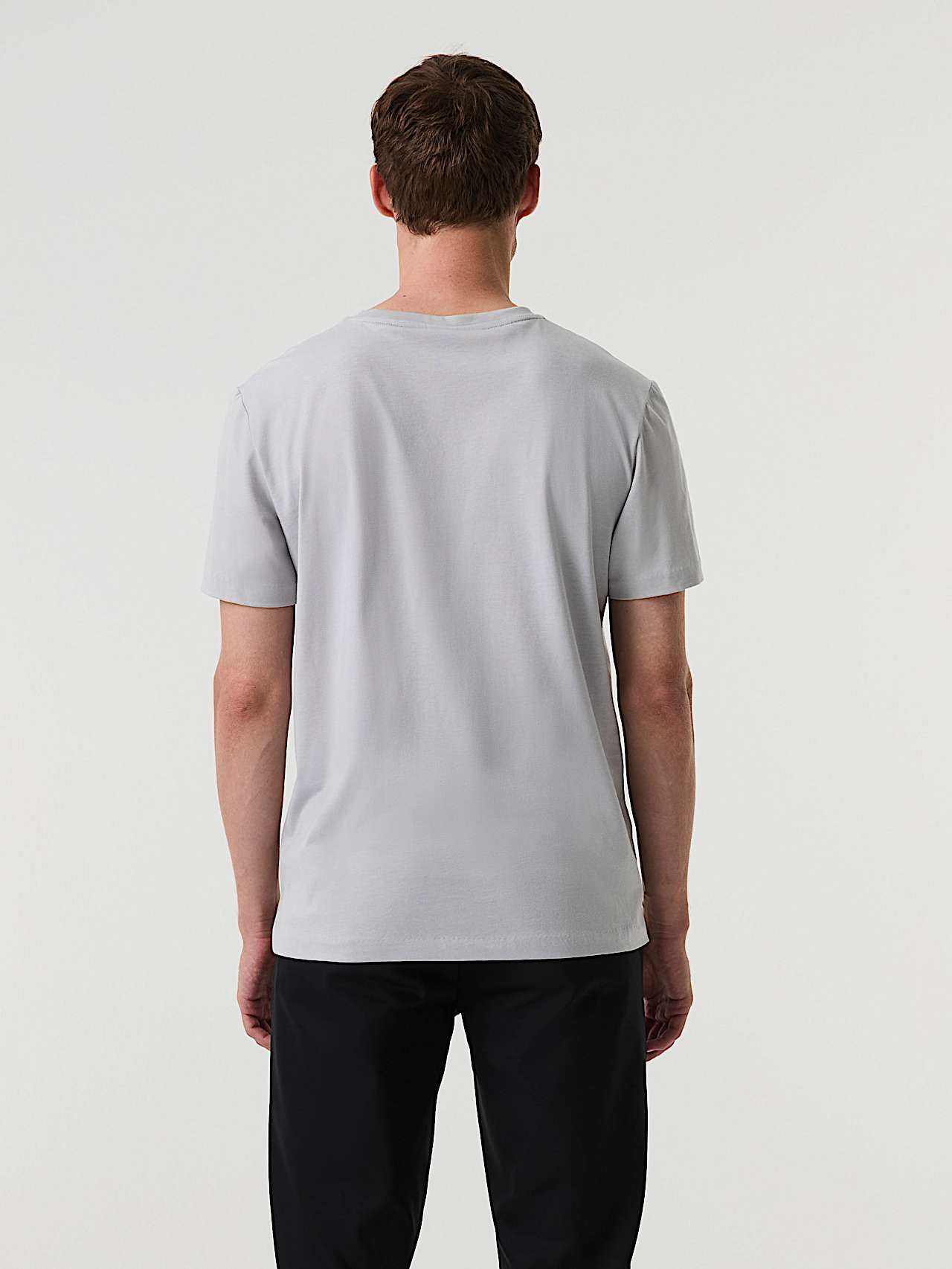 AlphaTauri | JOMER V1.Y9.01 | T-Shirt aus Supima-Qualitätsbaumwolle in Mittelgrau für Herren AlphaTauri | JOMER V1.Y9.01 | T-Shirt aus Supima-Qualitätsbaumwolle in Mittelgrau für Herren