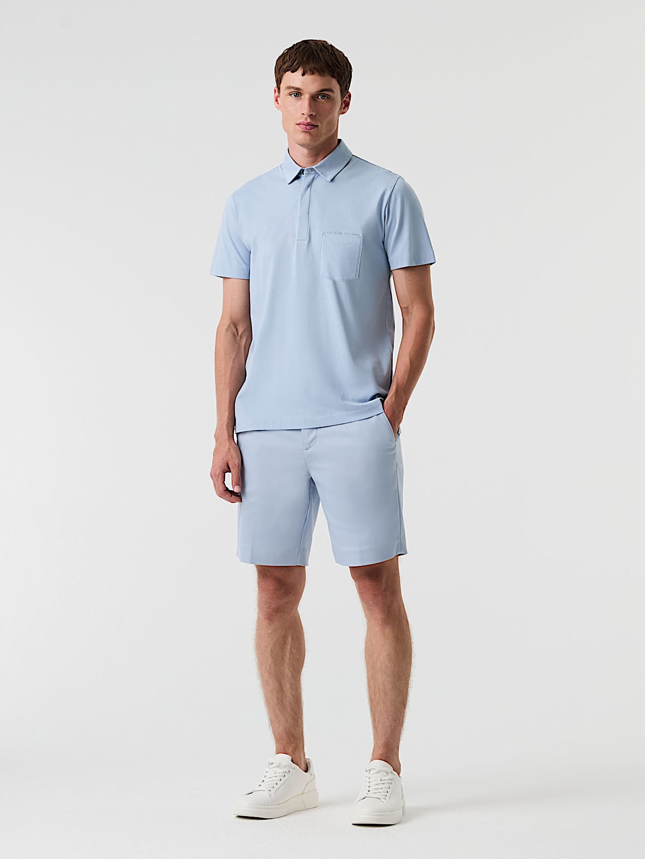AlphaTauri | JOMAR V1.Y9.01 | Polo en coton Supima in Fog Blue for Homme AlphaTauri | JOMAR V1.Y9.01 | Polo en coton Supima in Fog Blue for Homme