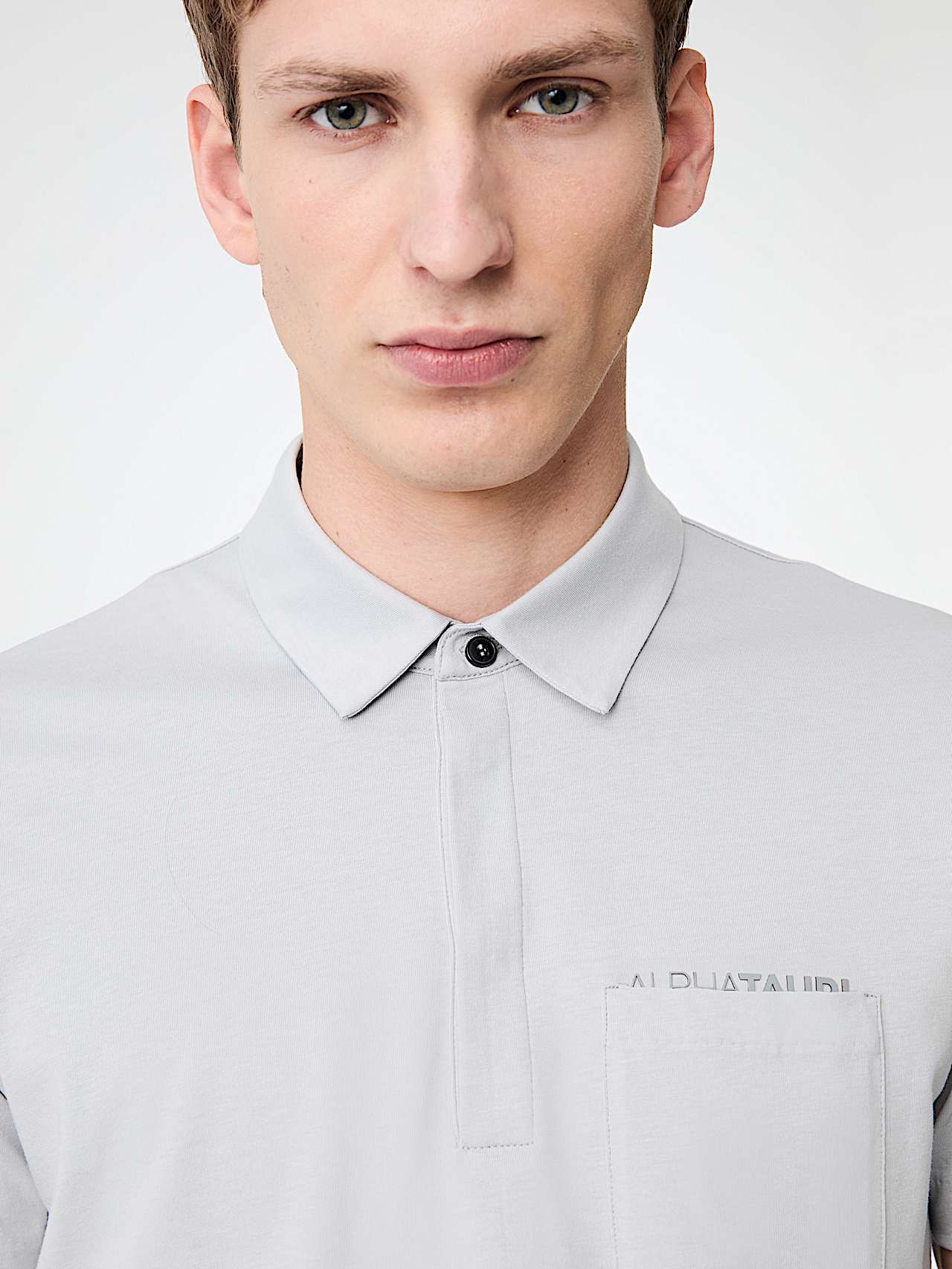 AlphaTauri | JOMAR V1.Y9.01 | Poloshirt aus Supima-Qualitätsbaumwolle in Mittelgrau für Herren AlphaTauri | JOMAR V1.Y9.01 | Poloshirt aus Supima-Qualitätsbaumwolle in Mittelgrau für Herren