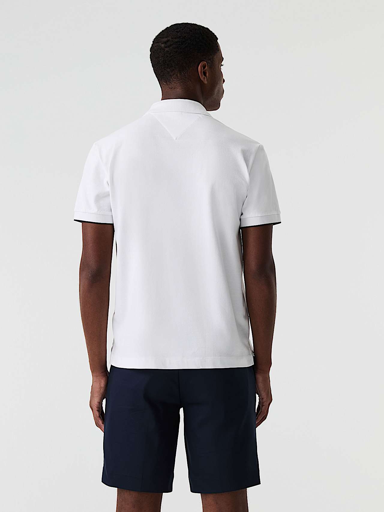 AlphaTauri | JUNX V2.Y9.01 | Piqué-Poloshirt in Weiß für Herren AlphaTauri | JUNX V2.Y9.01 | Piqué-Poloshirt in Weiß für Herren