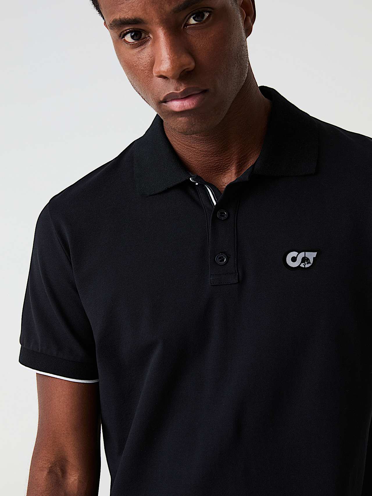 AlphaTauri | JUNX V2.Y9.01 | Piqué Polo-Shirt in Black for Men AlphaTauri | JUNX V2.Y9.01 | Piqué Polo-Shirt in Black for Men