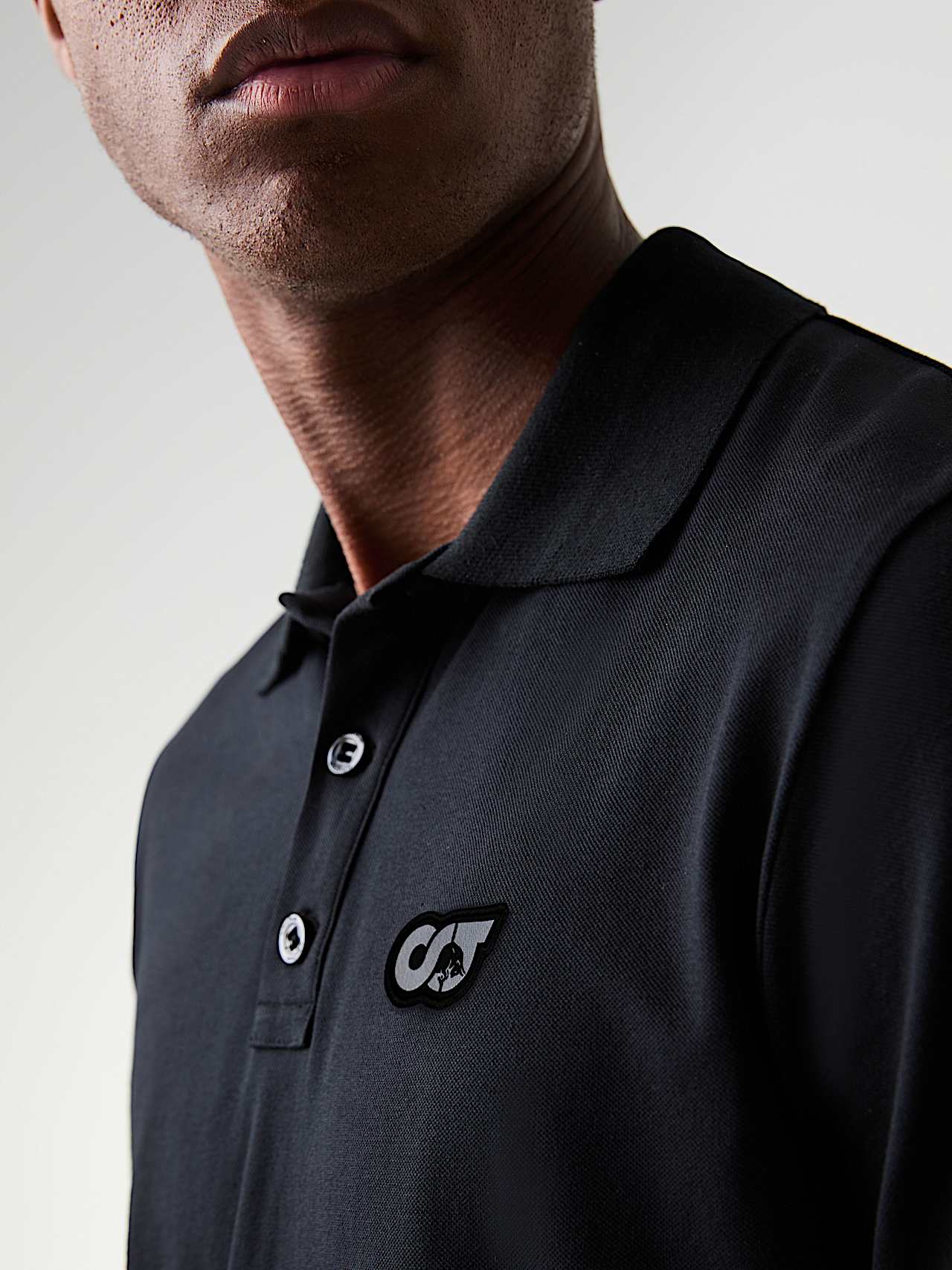 AlphaTauri | JUNX V2.Y9.01 | Piqué Polo-Shirt in Black for Men AlphaTauri | JUNX V2.Y9.01 | Piqué Polo-Shirt in Black for Men