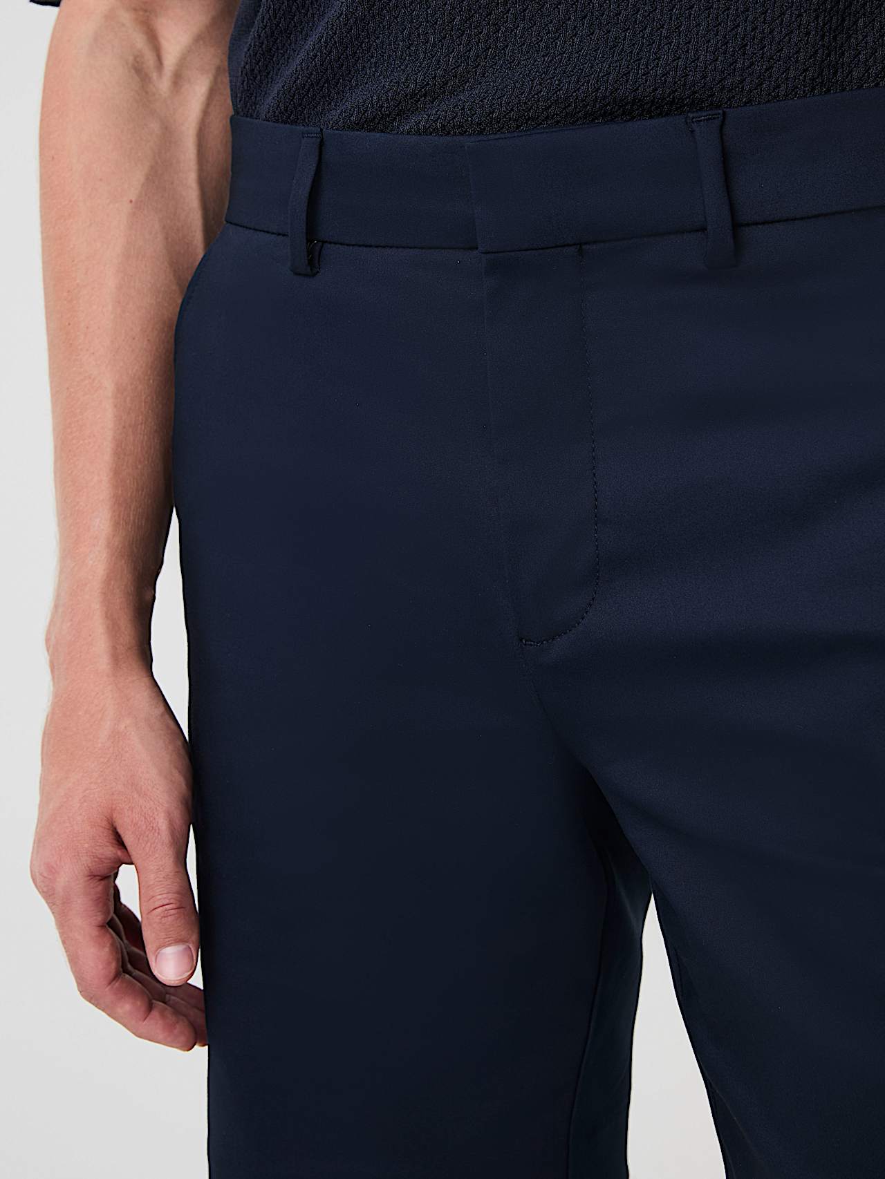 AlphaTauri | PELSH V1.Y9.01 | Stretch Cotton Shorts in Navy for Men