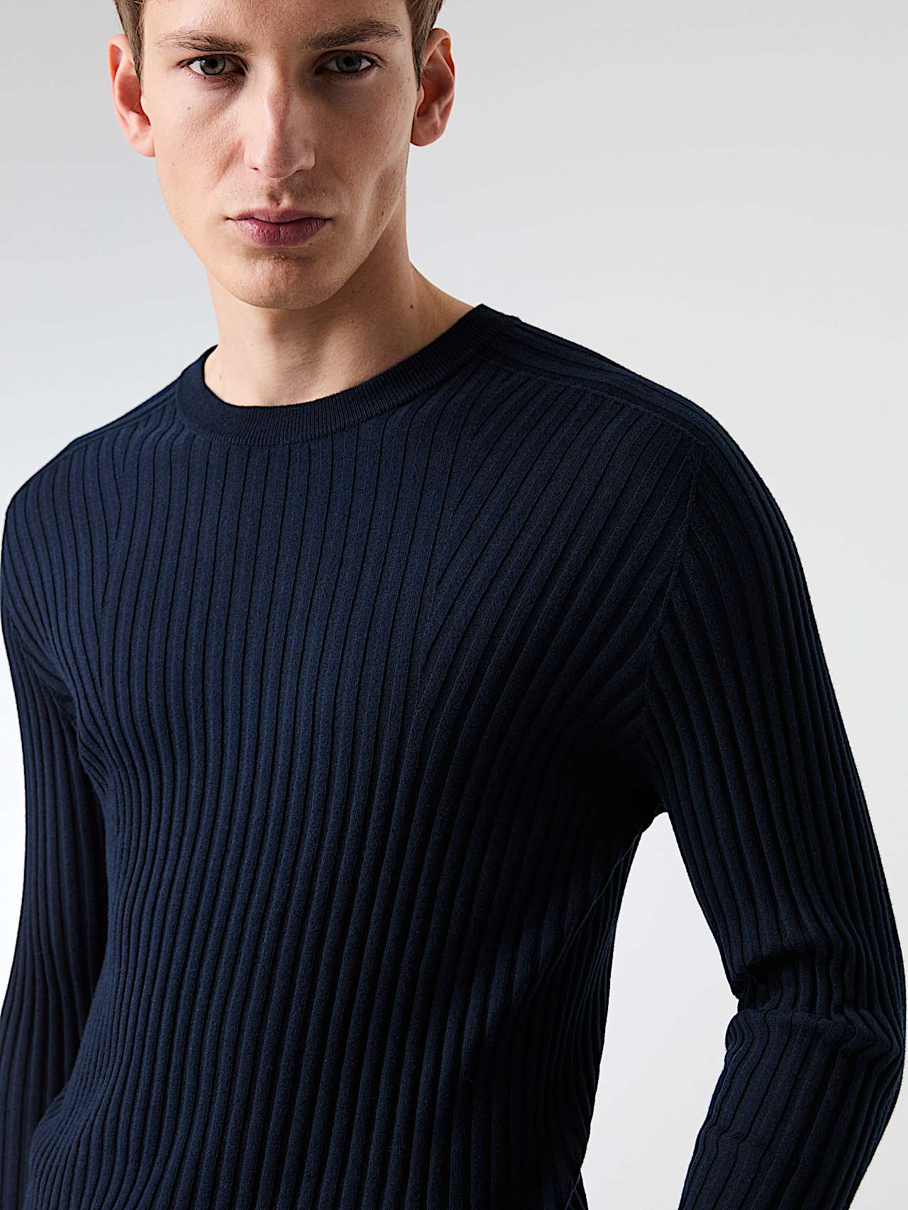 AlphaTauri | FOTOM V1.Y9.01 in Navy for Men AlphaTauri | FOTOM V1.Y9.01 in Navy for Men