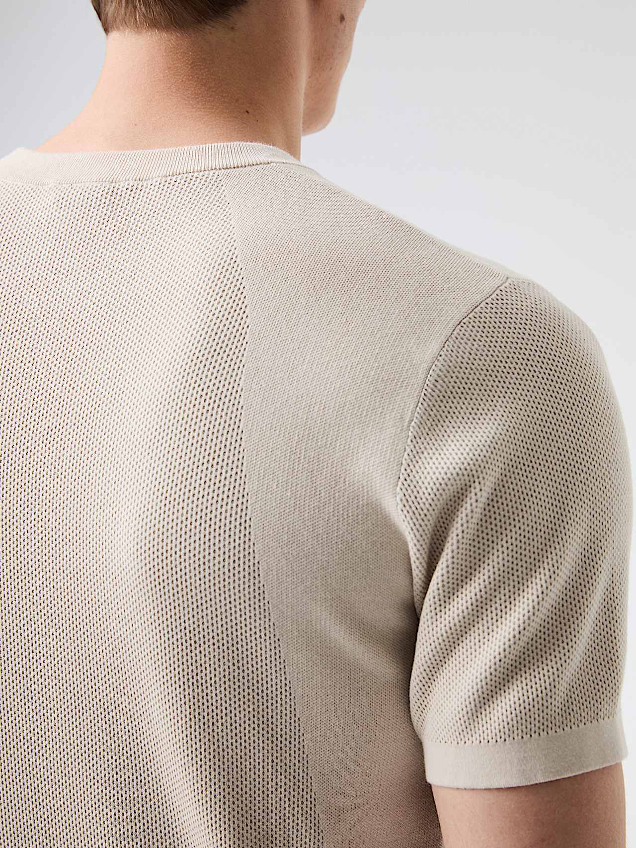 AlphaTauri | FAWEN V1.Y9.01 | Camiseta de punto de algodón y liocel in Stone for Hombre AlphaTauri | FAWEN V1.Y9.01 | Camiseta de punto de algodón y liocel in Stone for Hombre