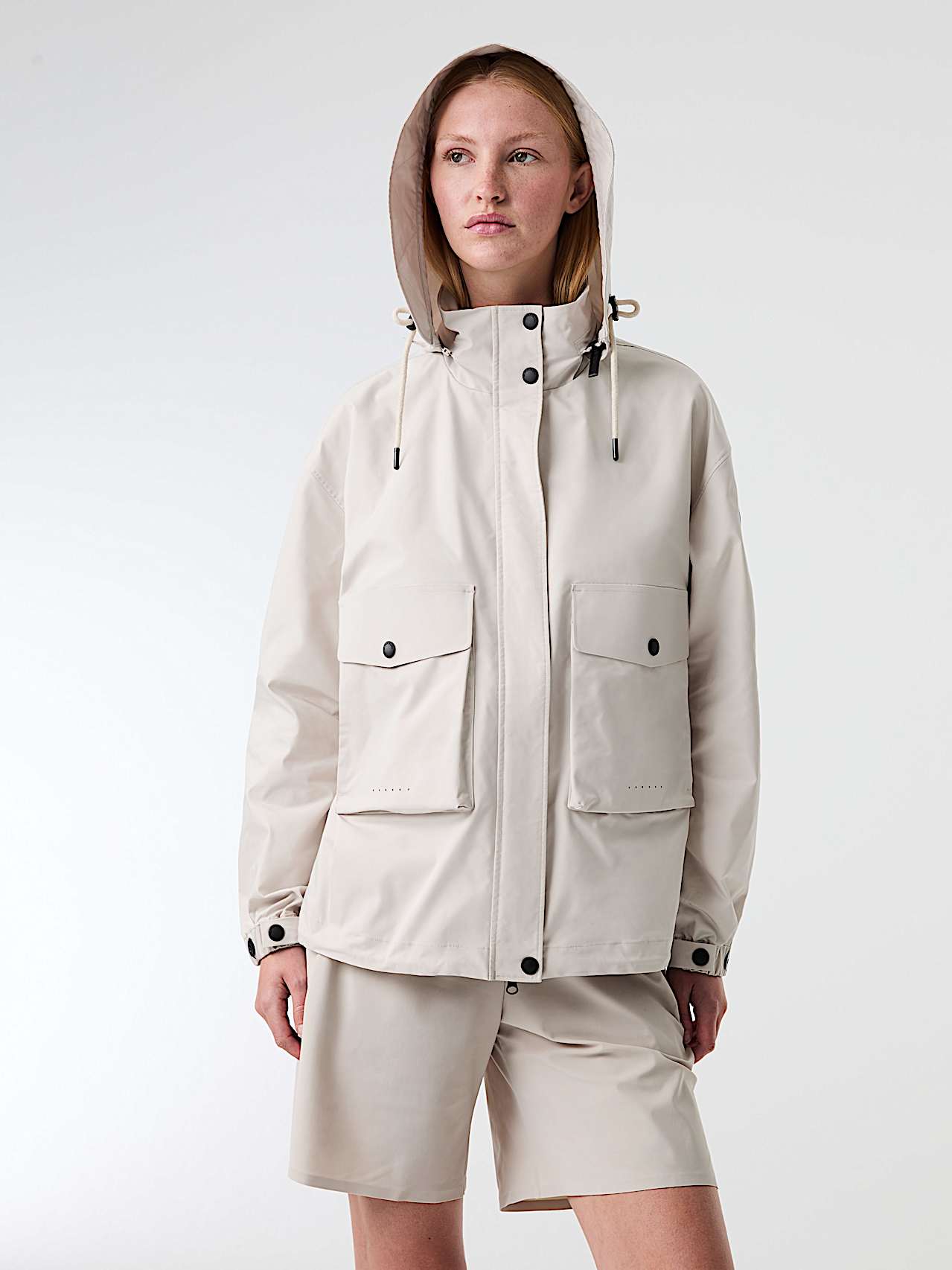 AlphaTauri | OVERA V1.Y9.01 | Giacca Field idrorepellente in Stone for Donna