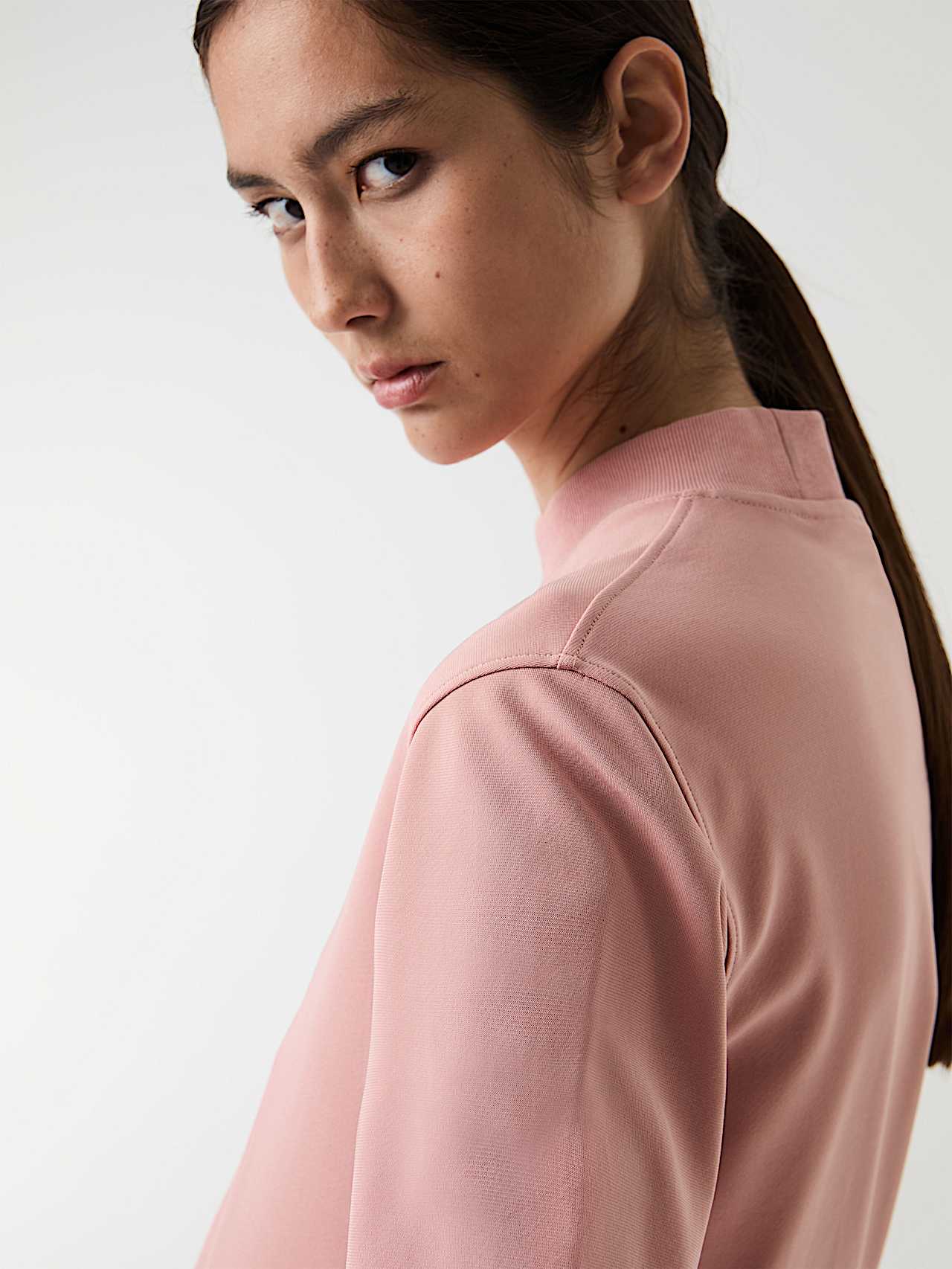 AlphaTauri | SUREA V1.Y9.01 | Sweatshirt mit 3/4-Ärmeln in Misty Pink für Damen AlphaTauri | SUREA V1.Y9.01 | Sweatshirt mit 3/4-Ärmeln in Misty Pink für Damen
