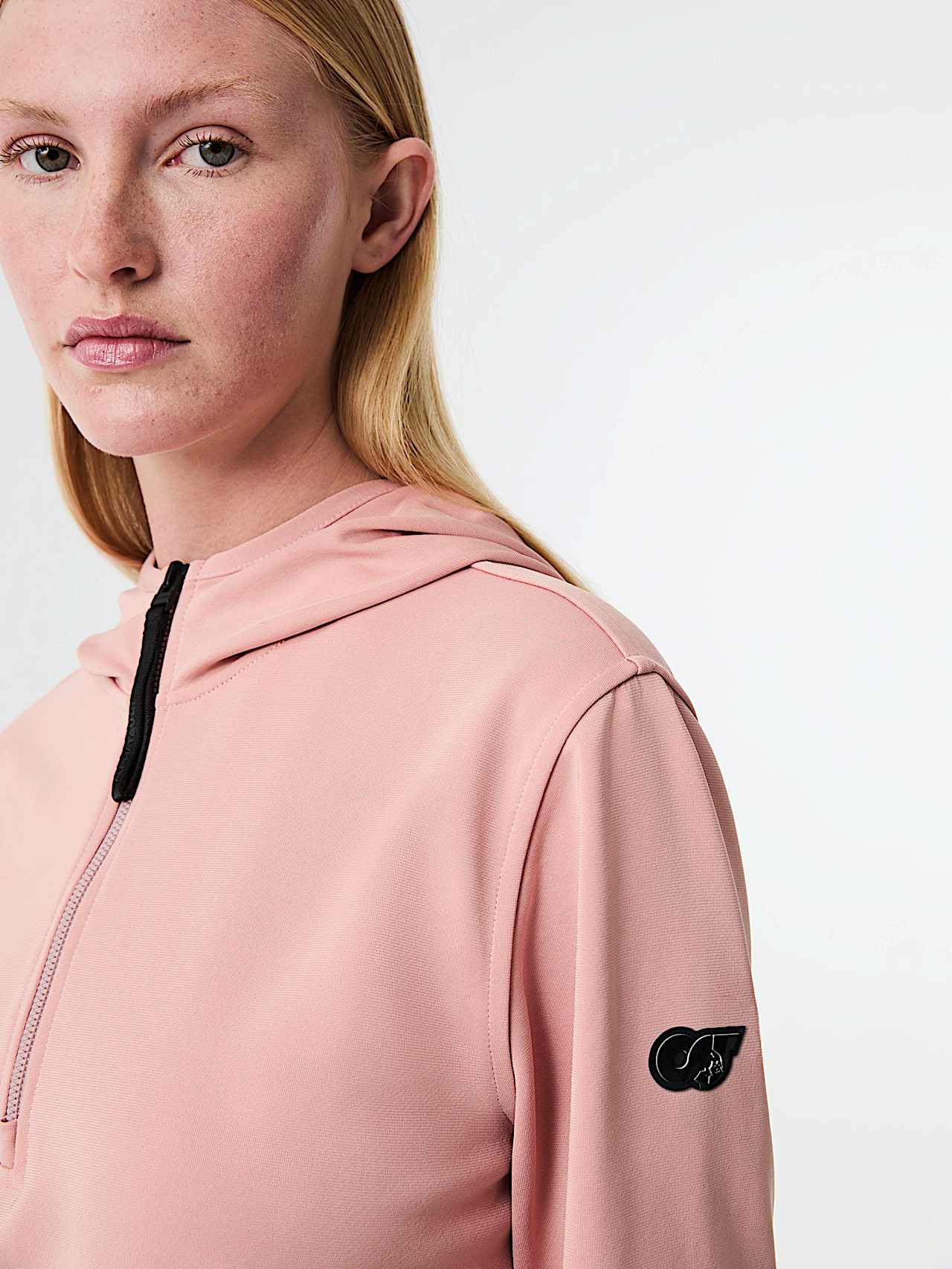 AlphaTauri | SVREO V1.Y9.01 | Hoodie mit halbem Reißverschluss in Misty Pink für Damen AlphaTauri | SVREO V1.Y9.01 | Hoodie mit halbem Reißverschluss in Misty Pink für Damen