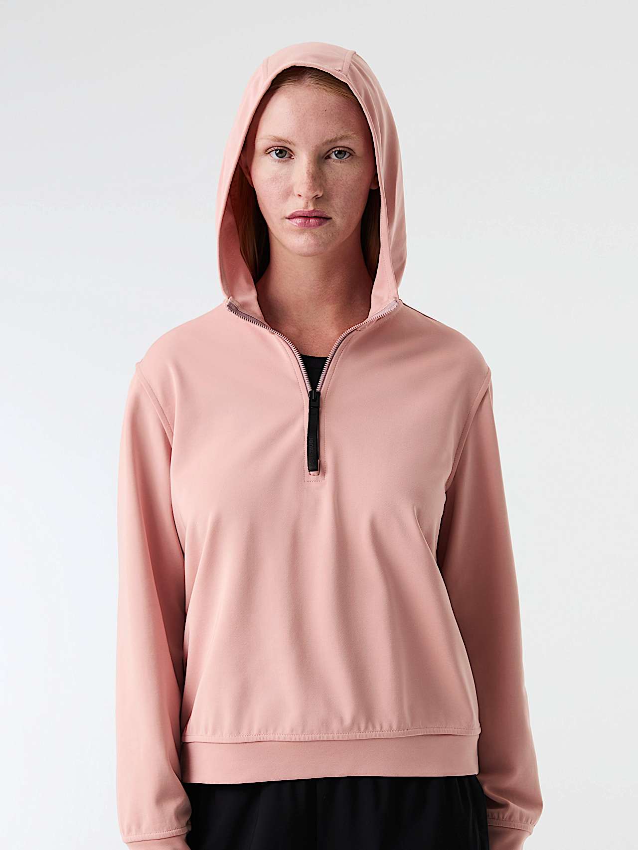 AlphaTauri | SVREO V1.Y9.01 | Hoodie mit halbem Reißverschluss in Misty Pink für Damen AlphaTauri | SVREO V1.Y9.01 | Hoodie mit halbem Reißverschluss in Misty Pink für Damen