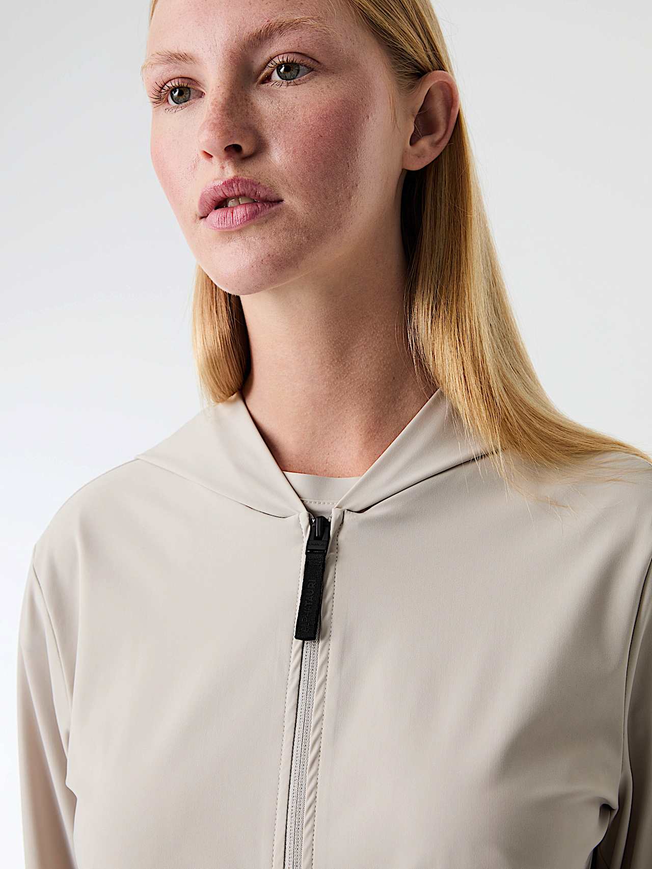 AlphaTauri | JEUPA V1.Y9.01 | Power Stretch Jersey Hooded Jacket in Stone for Women