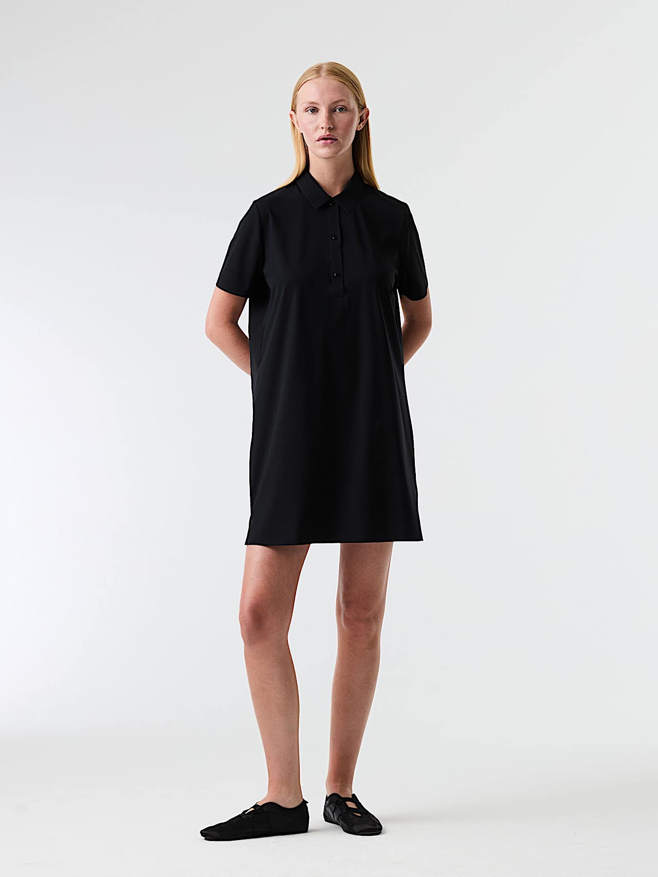 AlphaTauri | JANTOR V1.Y9.01 | Polokleid aus Power Stretch Jersey in Schwarz für Damen