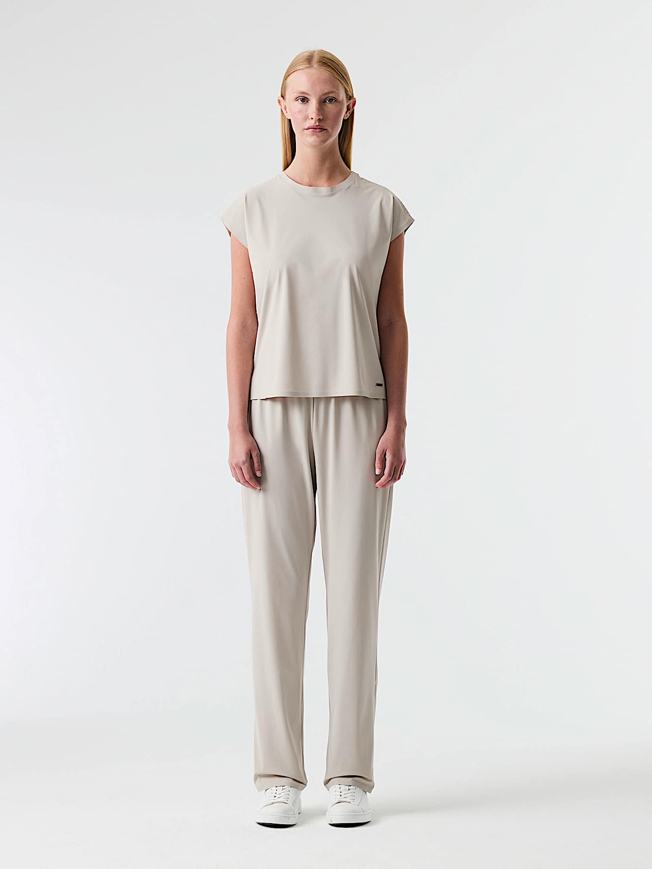 AlphaTauri | JEUWAL V2.Y9.01 | Haut en jersey Power Stretch in Stone for Femme