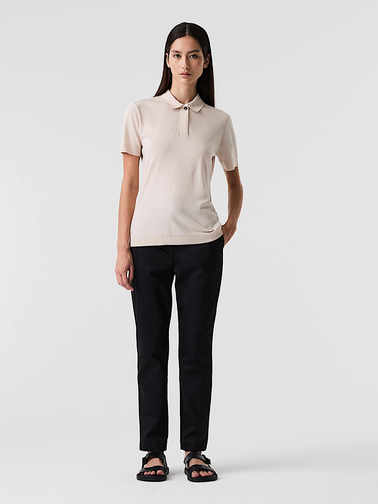 AlphaTauri | JOPNO V1.Y9.01 | Poloshirt in Stone für Damen AlphaTauri | JOPNO V1.Y9.01 | Poloshirt in Stone für Damen