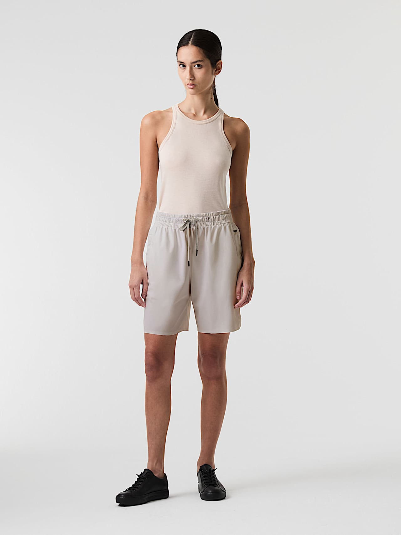AlphaTauri | PIRT V1.Y9.01 | Short en jersey Power Stretch in Stone for Femme