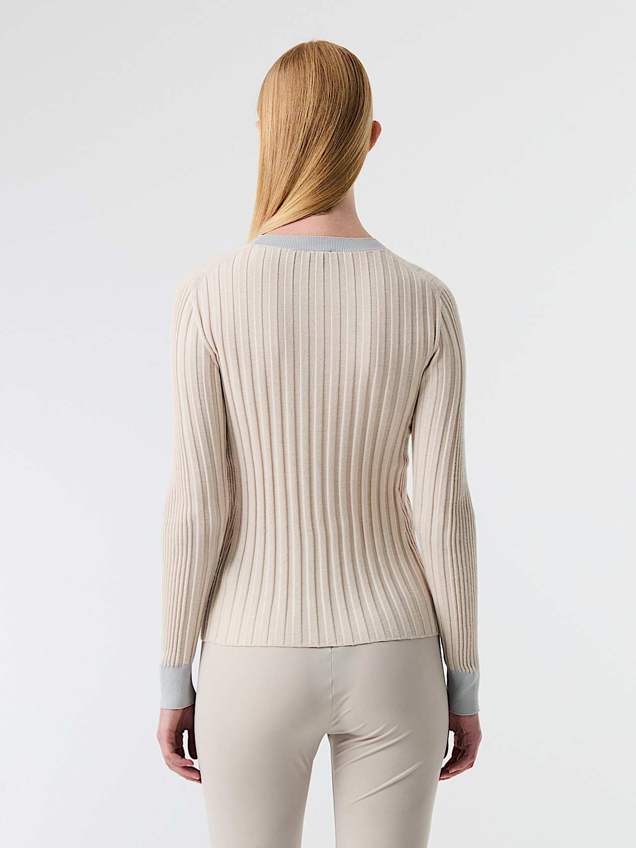 AlphaTauri | FONELO V1.Y9.01 | Sweat-shirt en maille 3D de cachemire et Coolmax® sans couture in Stone for Femme