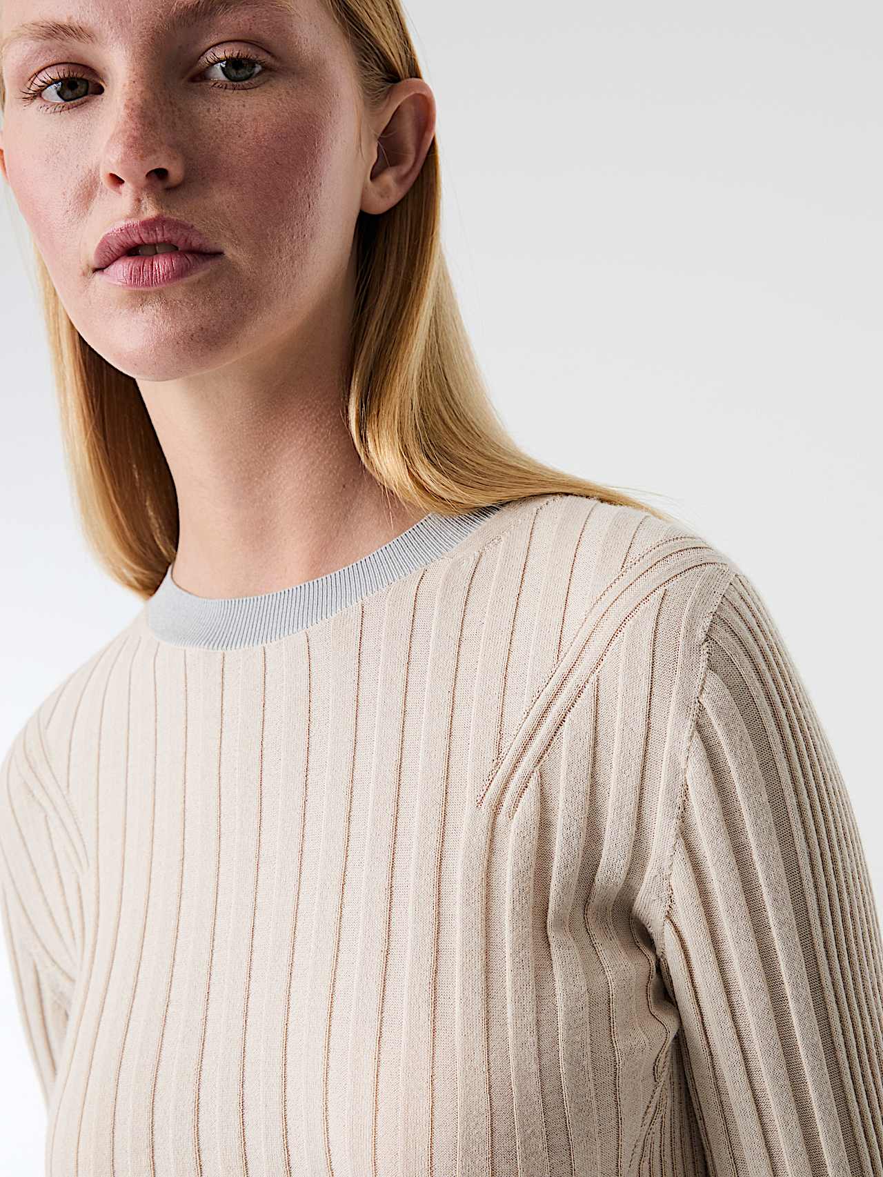 AlphaTauri | FONELO V1.Y9.01 | Sweat-shirt en maille 3D de cachemire et Coolmax® sans couture in Stone for Femme