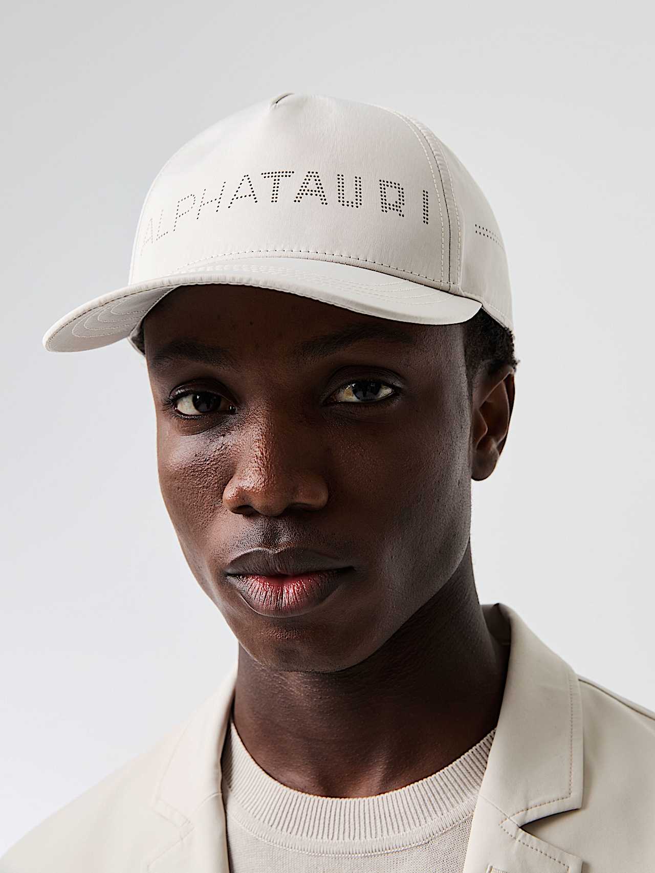 AlphaTauri | AVIAS V1.Y9.01 | Cap mit Logo in Stone für Unisex AlphaTauri | AVIAS V1.Y9.01 | Cap mit Logo in Stone für Unisex