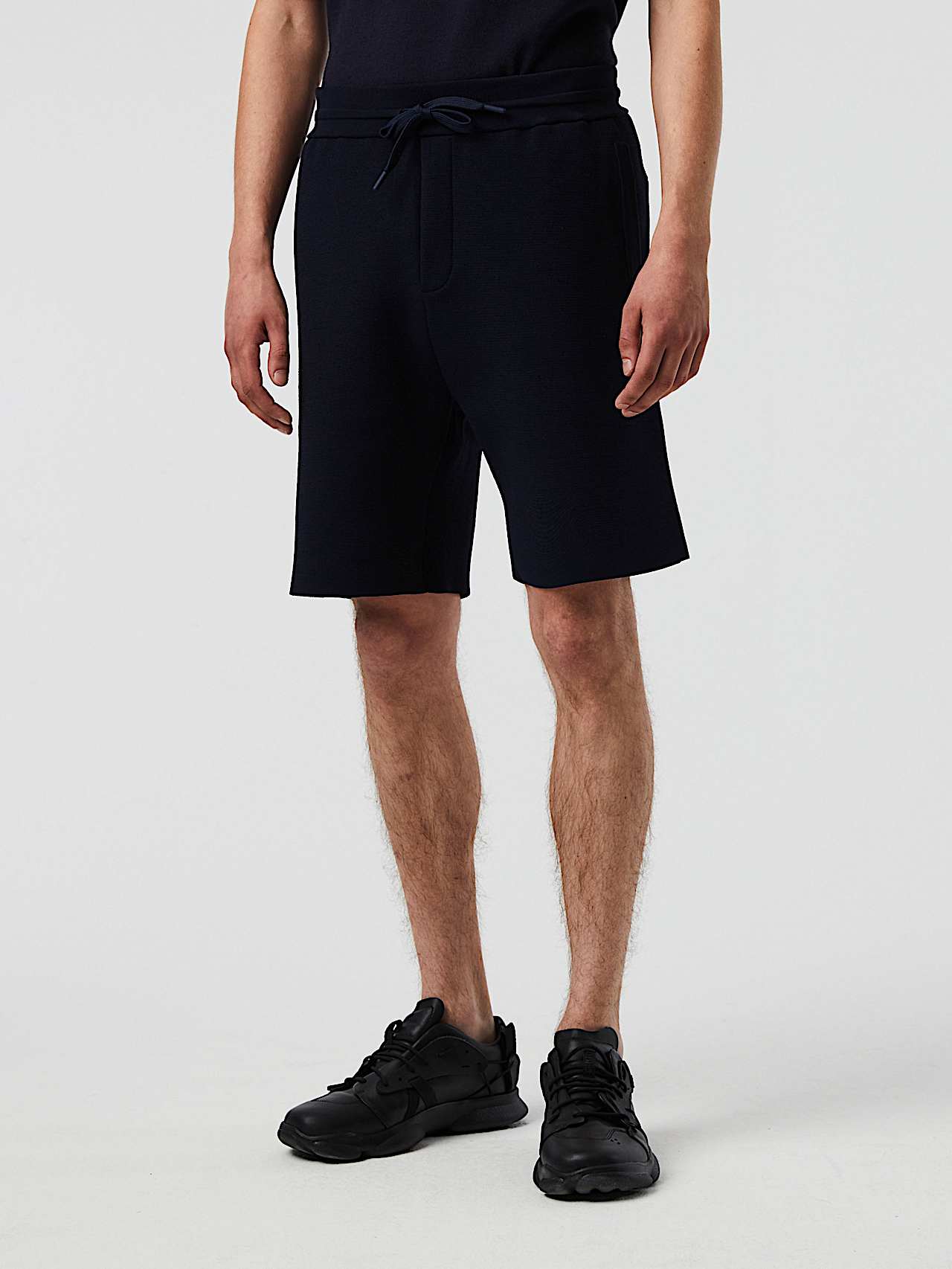 AlphaTauri | POSOS V2.Y6.01 | Shorts aus Funktionsstrick in Navy für Herren