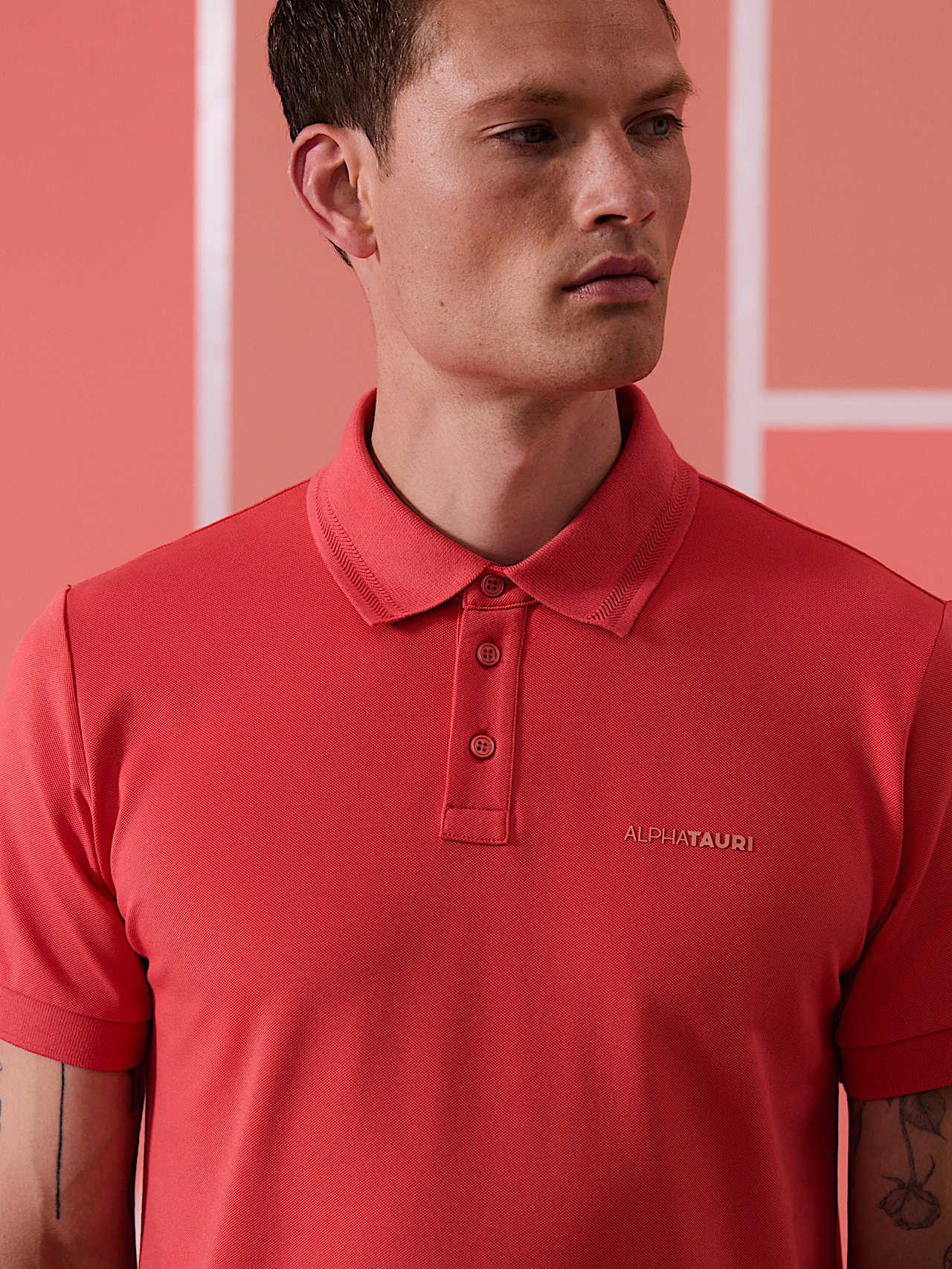 AlphaTauri | JESH V1.Y10.01 | Polo in piqué di misto cotone in Deep Peach for Uomo AlphaTauri | JESH V1.Y10.01 | Polo in piqué di misto cotone in Deep Peach for Uomo
