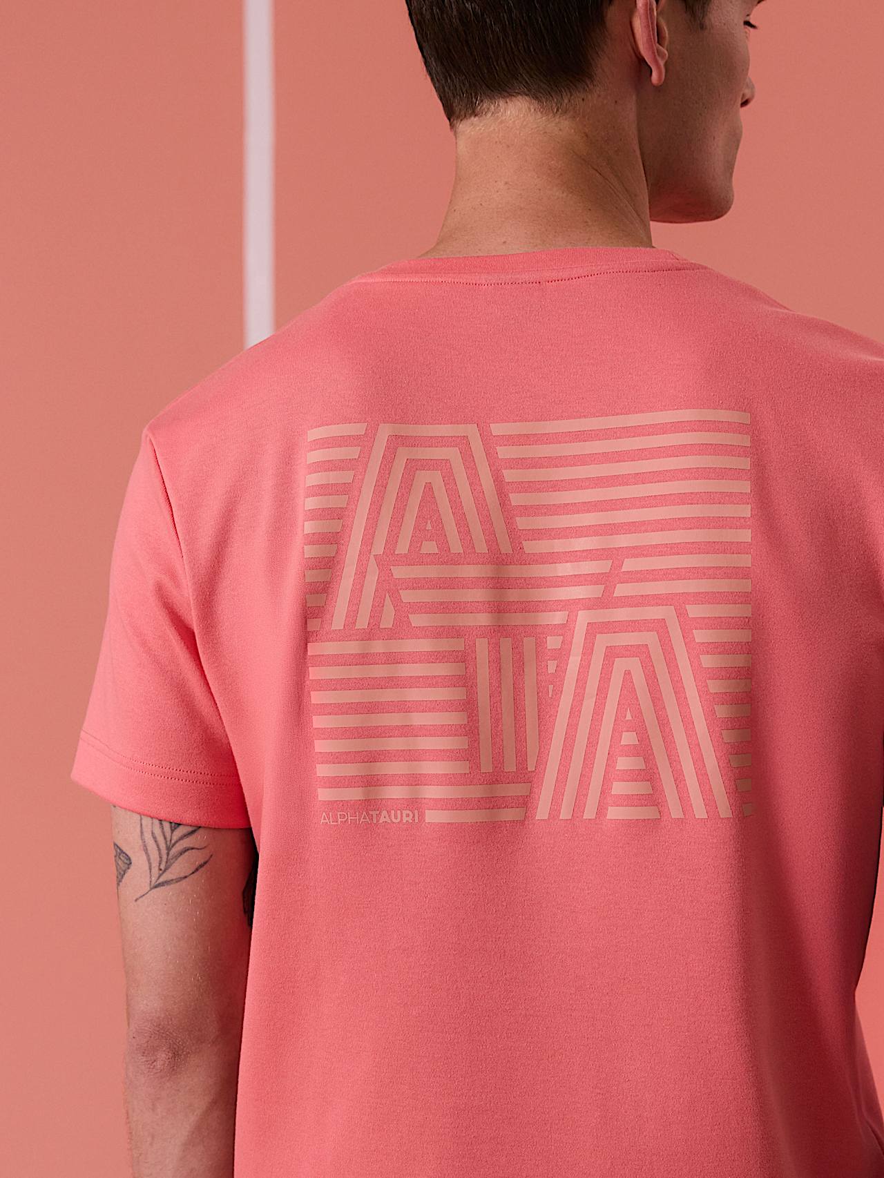 AlphaTauri | JIVY V1.Y10.01 | Camiseta de algodón grueso in Light Peach for Hombre AlphaTauri | JIVY V1.Y10.01 | Camiseta de algodón grueso in Light Peach for Hombre