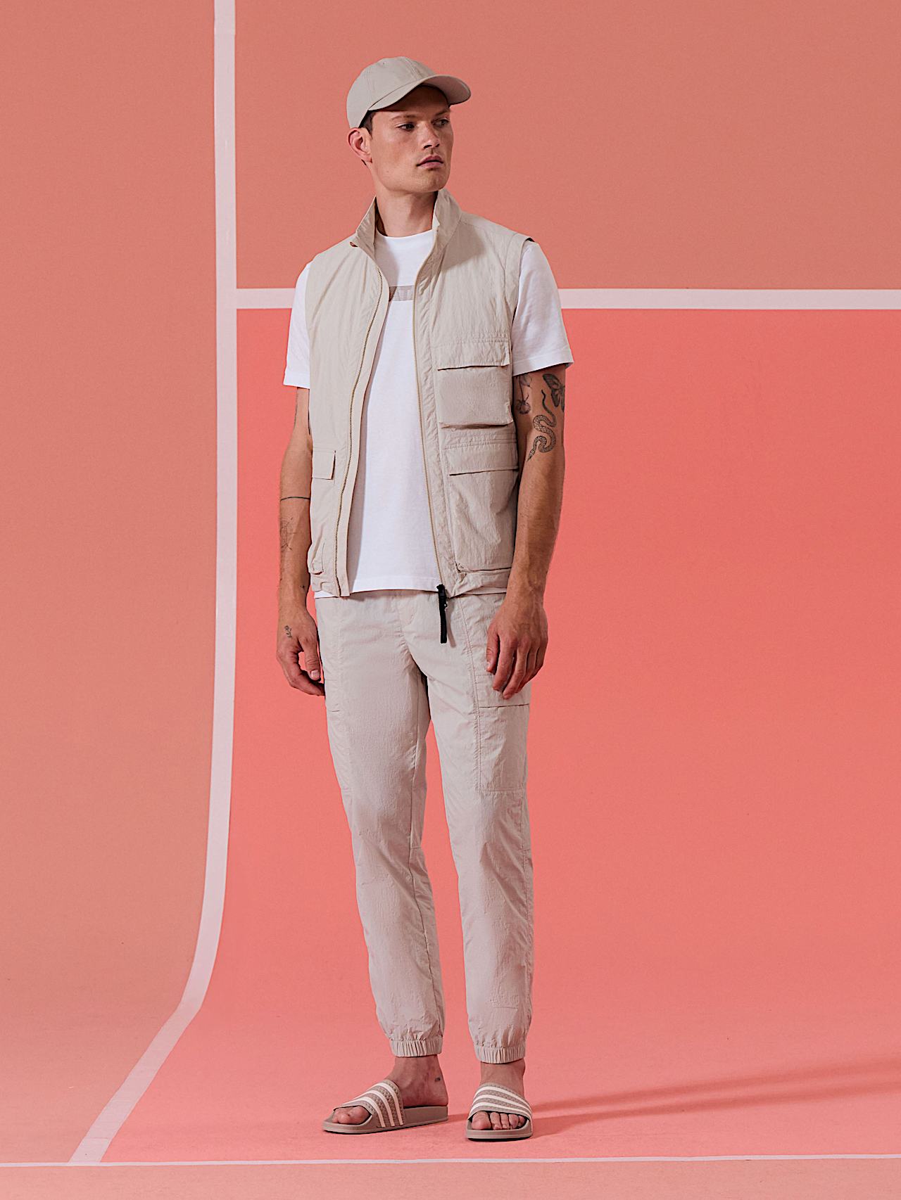 AlphaTauri | WHIRL V1.Y10.01 | Gilet sportivo in Stone for Uomo