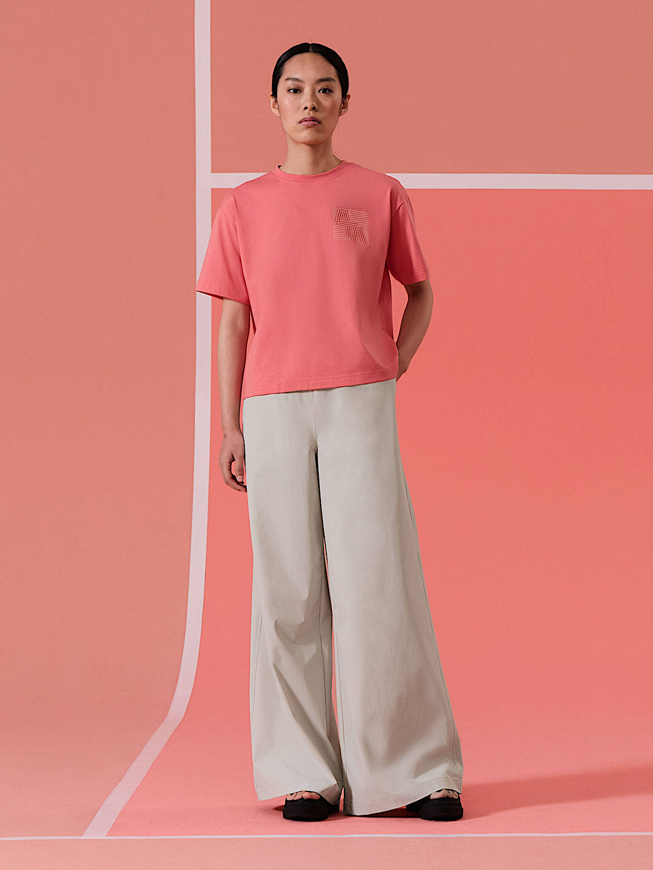 AlphaTauri | JAZZY V1.Y10.01 | T-Shirt aus Bio-Baumwolle in Light Peach für Damen AlphaTauri | JAZZY V1.Y10.01 | T-Shirt aus Bio-Baumwolle in Light Peach für Damen