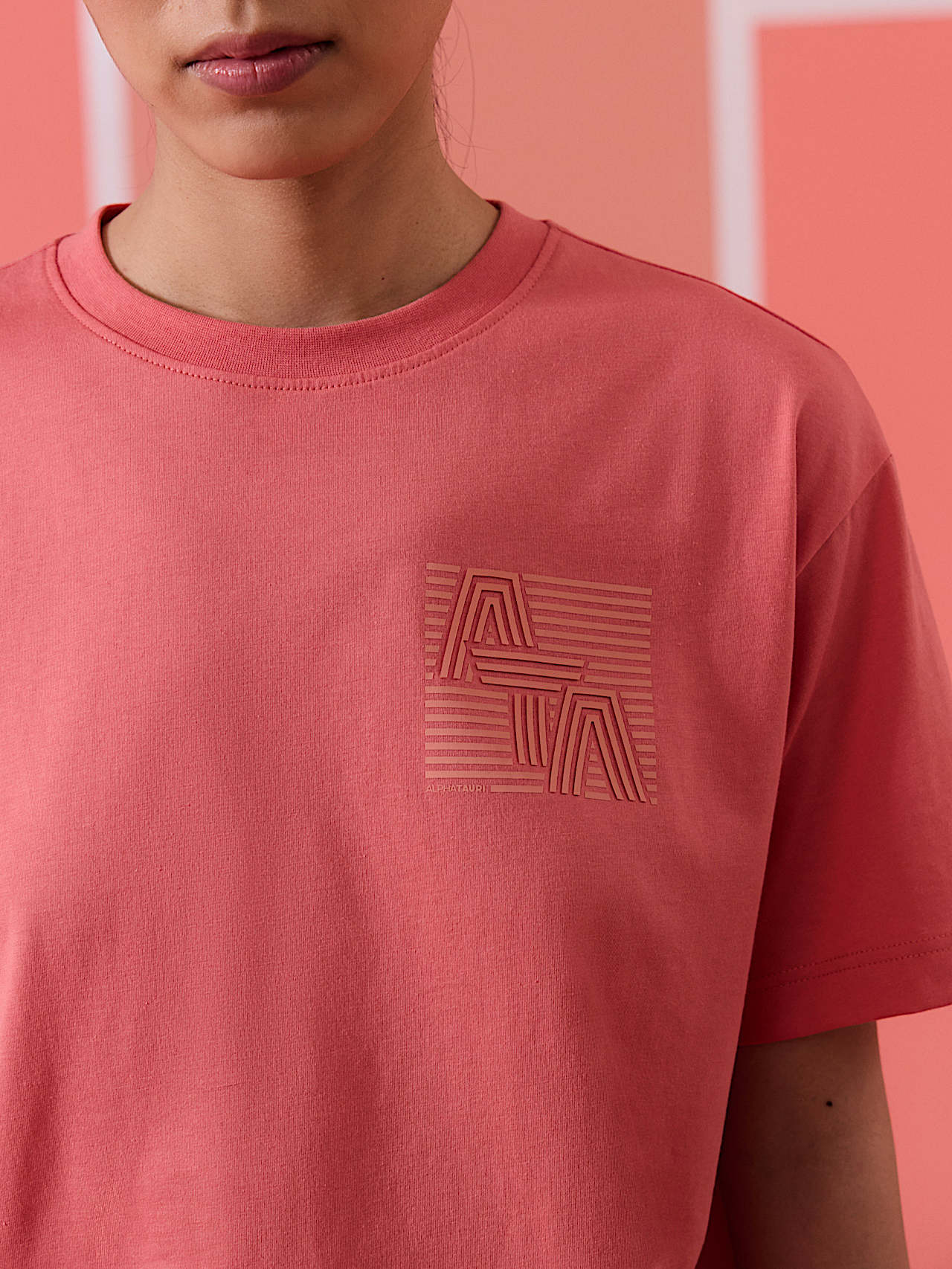 AlphaTauri | JAZZY V1.Y10.01 | T-Shirt aus Bio-Baumwolle in Light Peach für Damen AlphaTauri | JAZZY V1.Y10.01 | T-Shirt aus Bio-Baumwolle in Light Peach für Damen