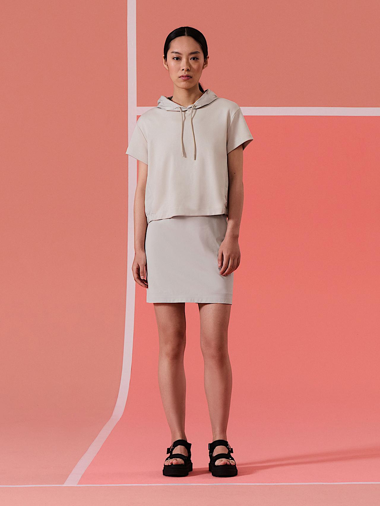 AlphaTauri | JADEA V1.Y10.01 | Camiseta con capucha in Stone for Mujer AlphaTauri | JADEA V1.Y10.01 | Camiseta con capucha in Stone for Mujer