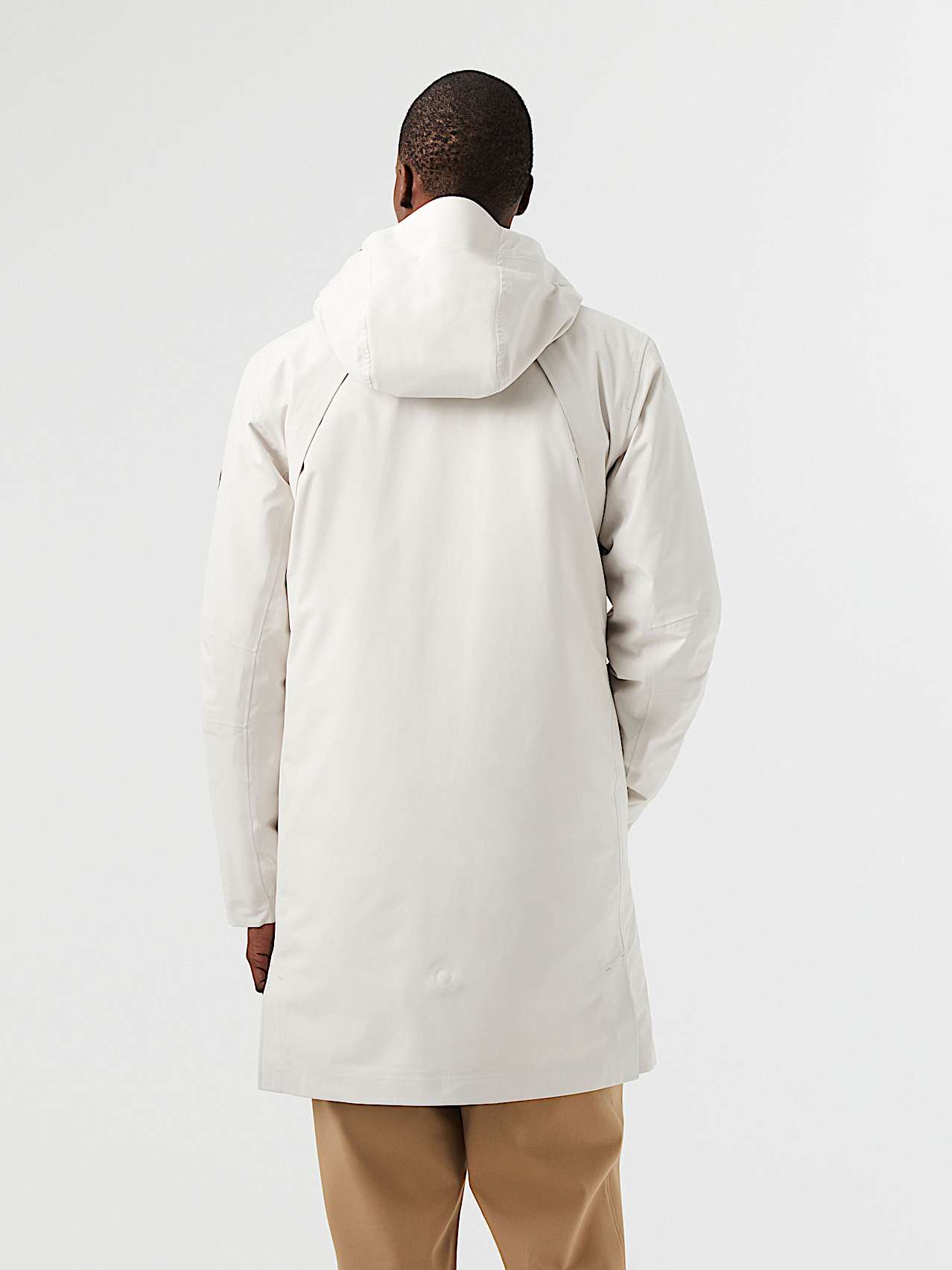 AlphaTauri | KOOV V10.Y7.02 | Parka ripiegabile iconico in Taurobran® impermeabile in Gesso for Uomo