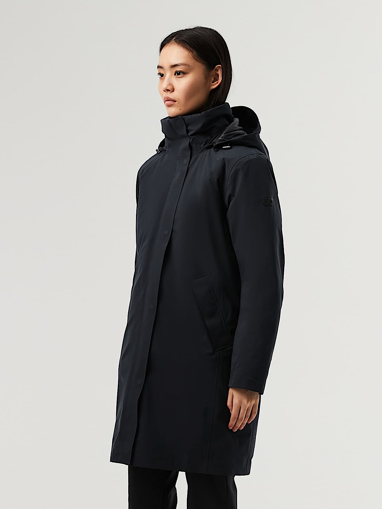 AlphaTauri | KAAV V7.Y7.02 | Icónica parka de Taurobran® impermeable y plegable in Negro for Mujer