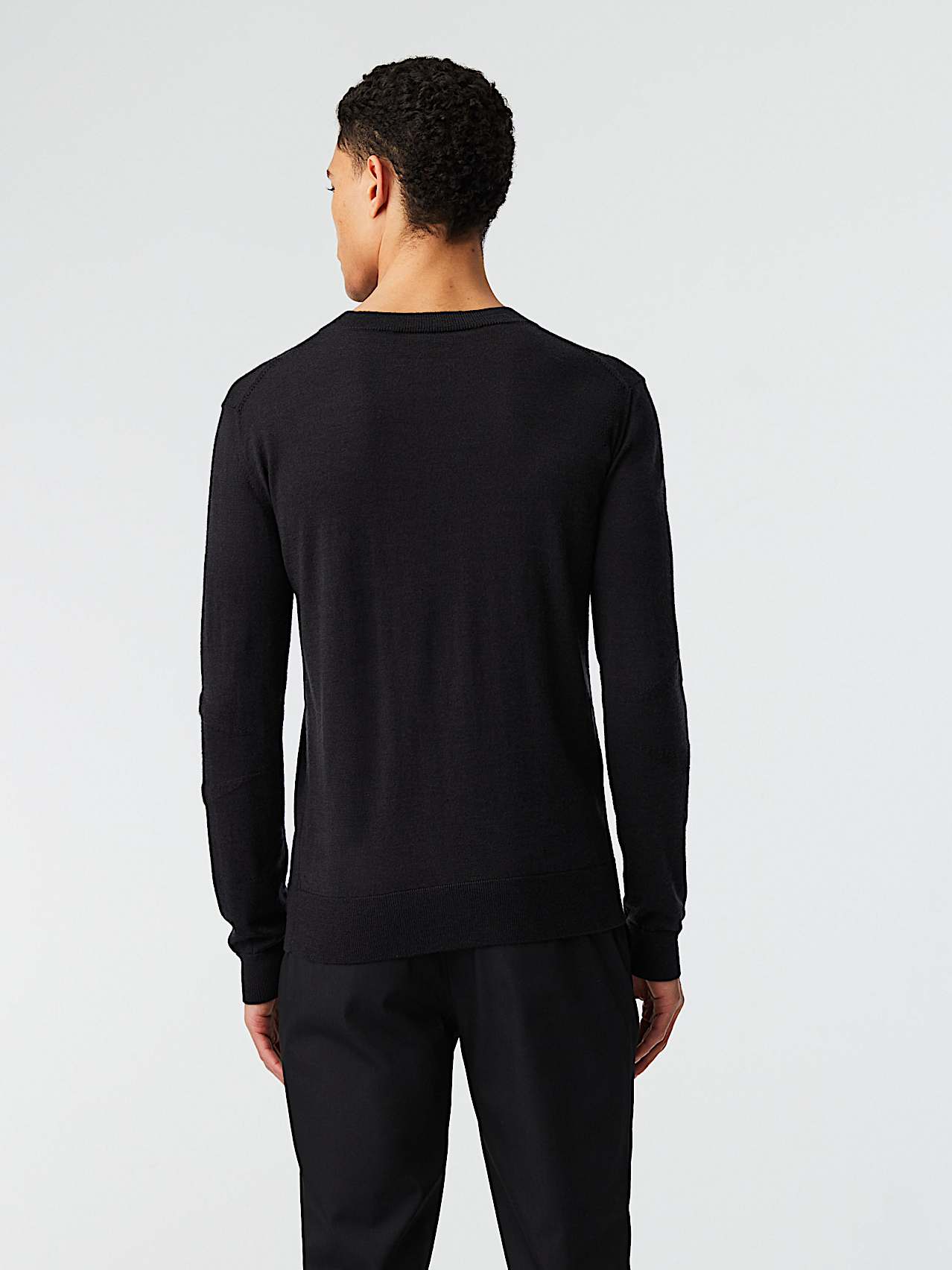 AlphaTauri | FUZZO V2.Y8.02 | Sweat-shirt ras du cou en maille 3D sans couture in Noir for Homme