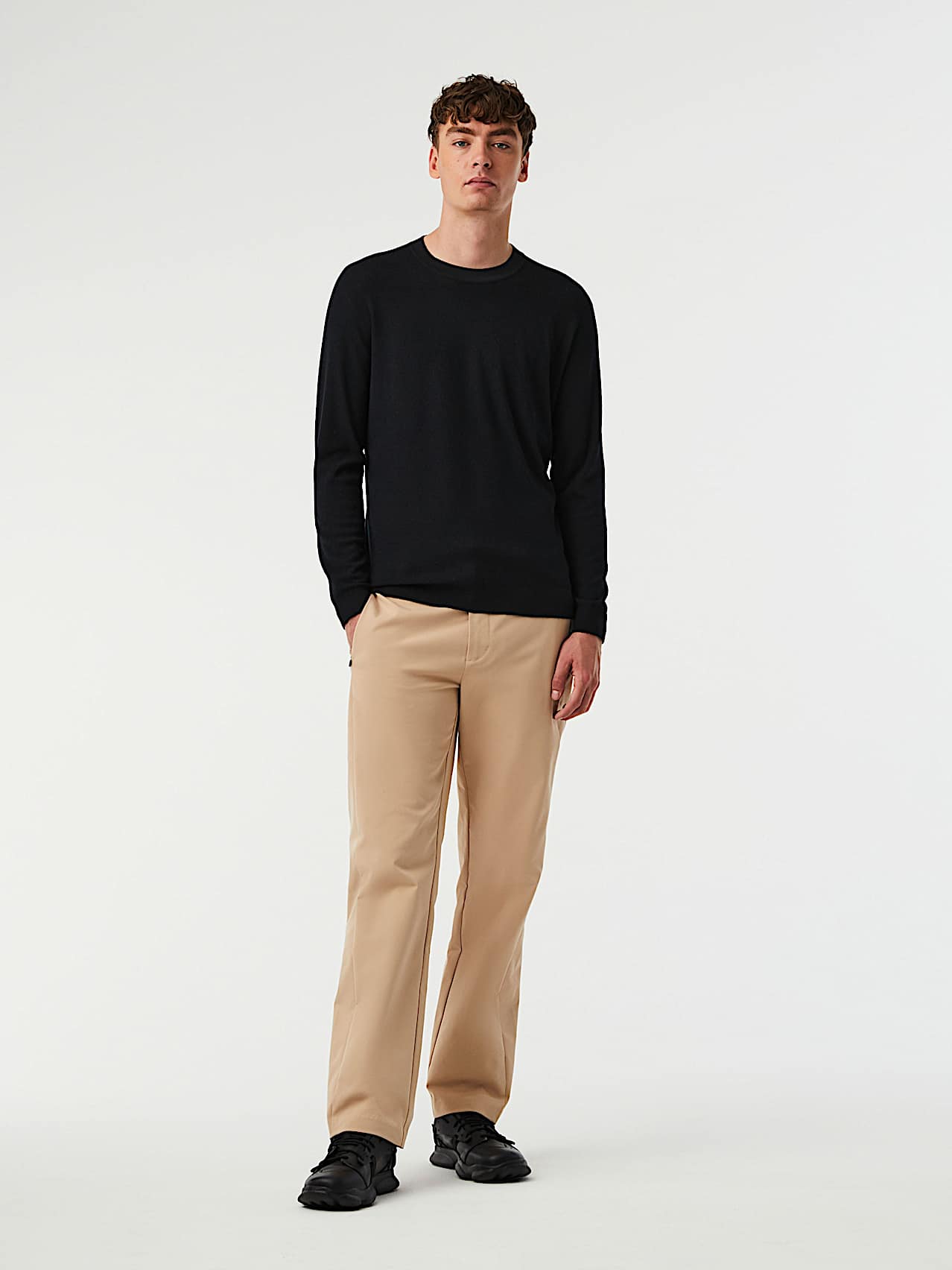 AlphaTauri | FACAS V2.Y8.01 | Maglione in maglia 3D misto cashmere-Coolmax senza cuciture in Nero for Uomo