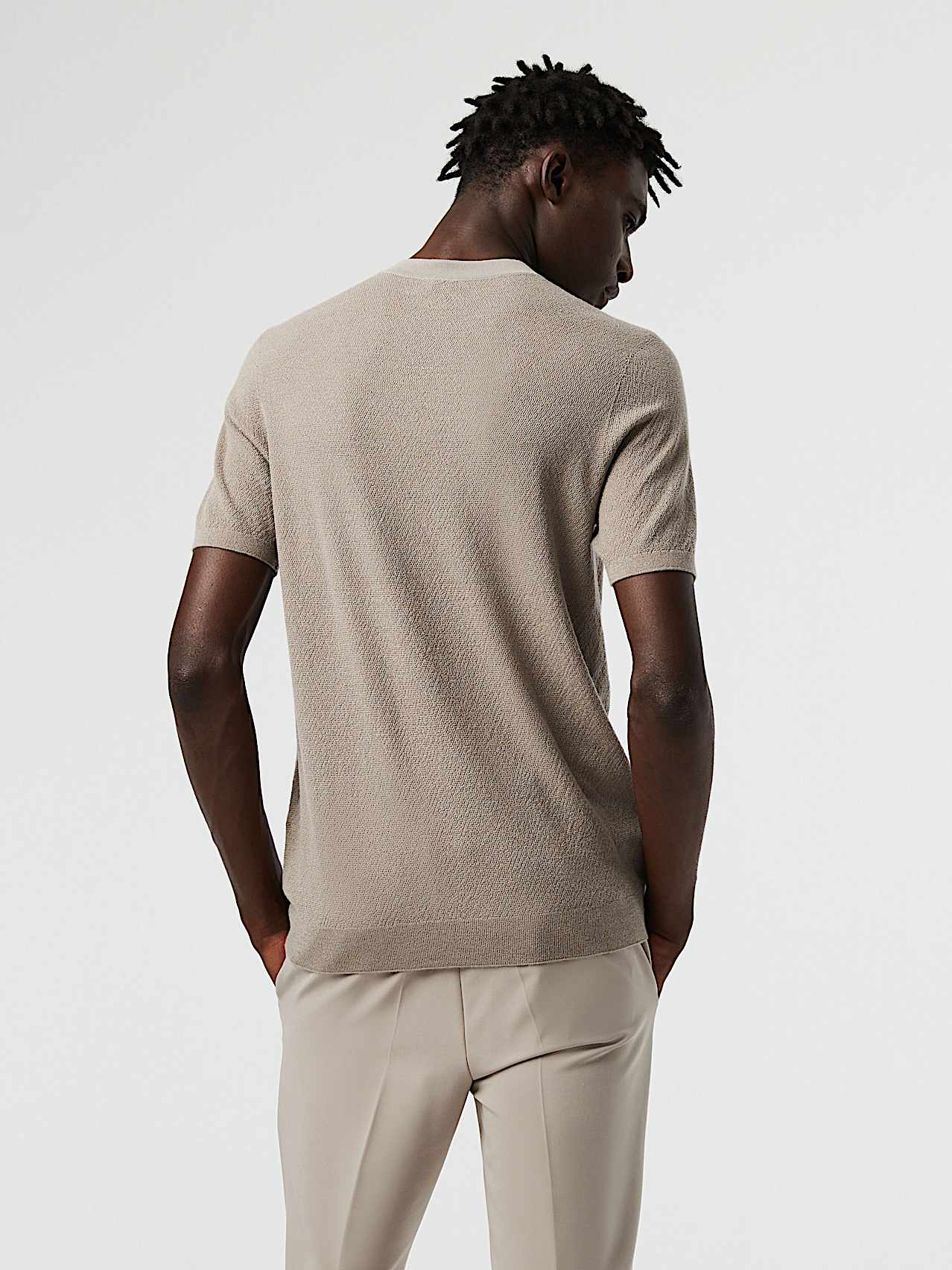 AlphaTauri | FECAS V2.Y8.01 | T-shirt in maglia 3D misto cashmere-Coolmax® senza cuciture in Tortora/Marrone for Uomo