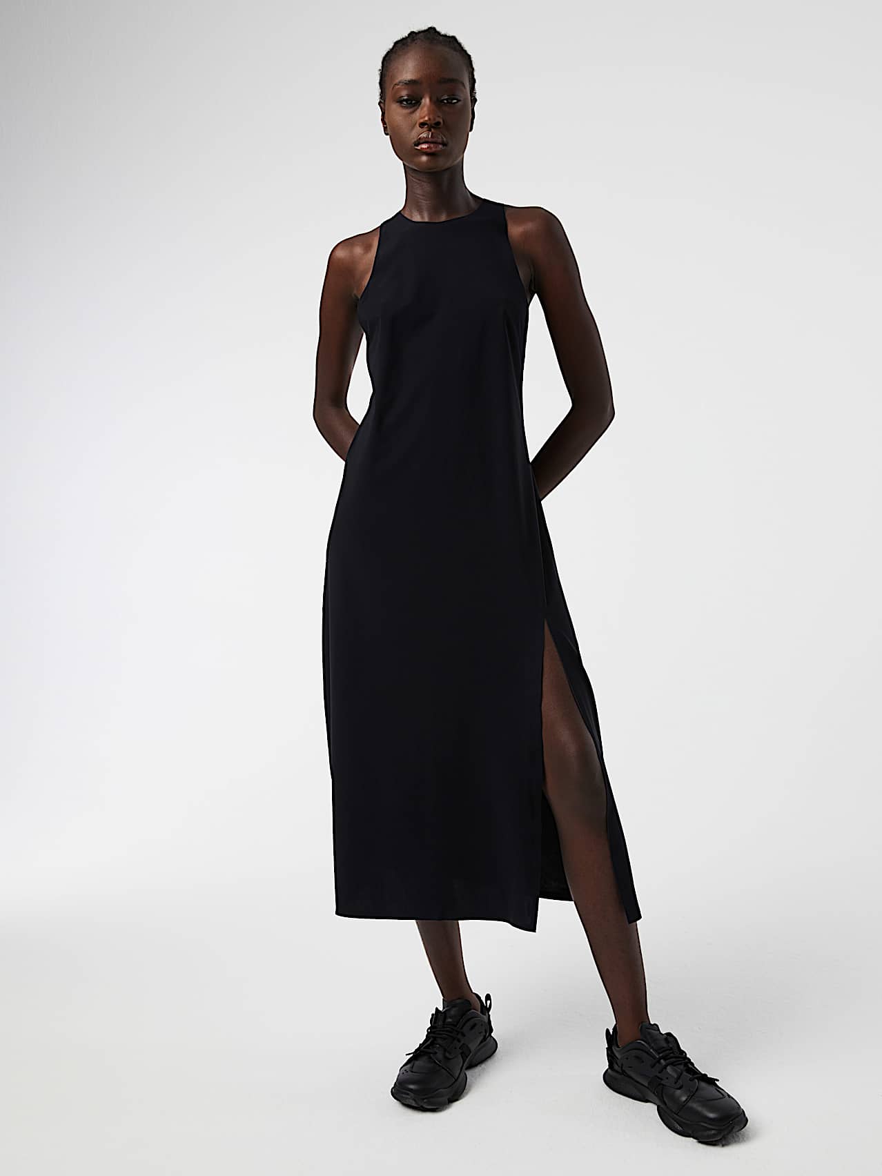 AlphaTauri | JEUDA V1.Y8.01 | Kleid aus Power Stretch Jersey in Schwarz für Damen