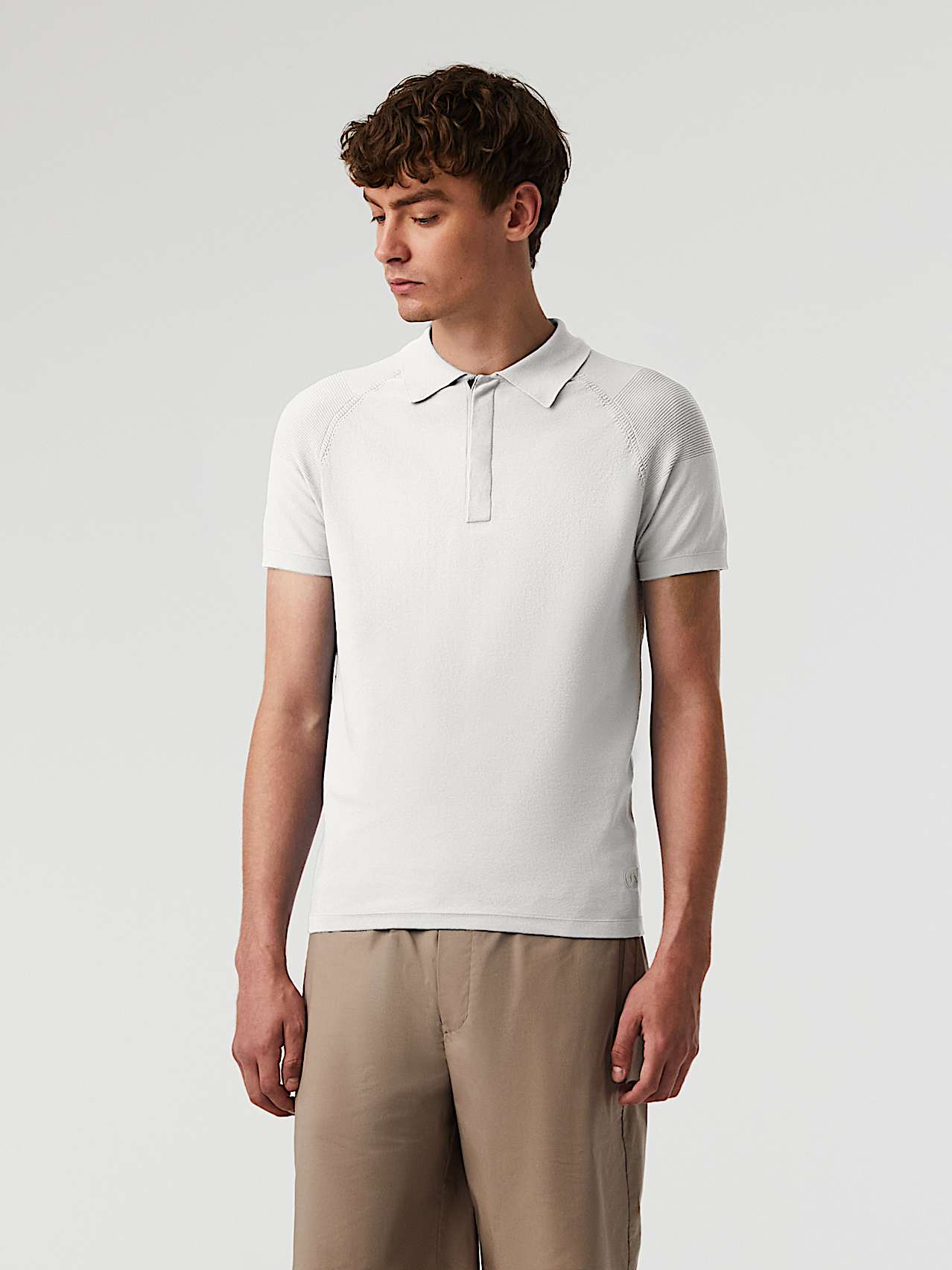 AlphaTauri | FENZI V1.Y5.01 | Polo en maille de performance in Blanc for Homme