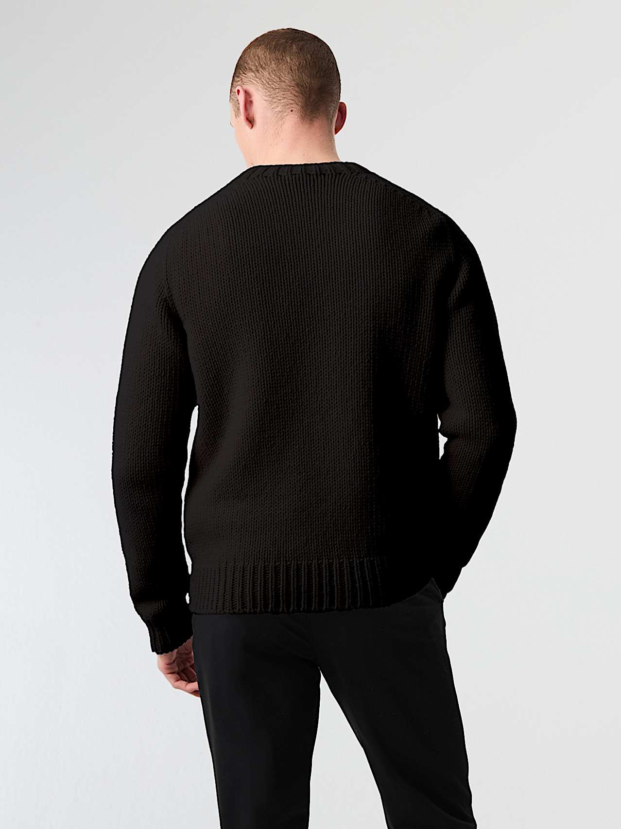 AlphaTauri | FINAW V1.Y8.02 | Maglione girocollo in maglia 3D spessa senza cuciture in Nero for Uomo