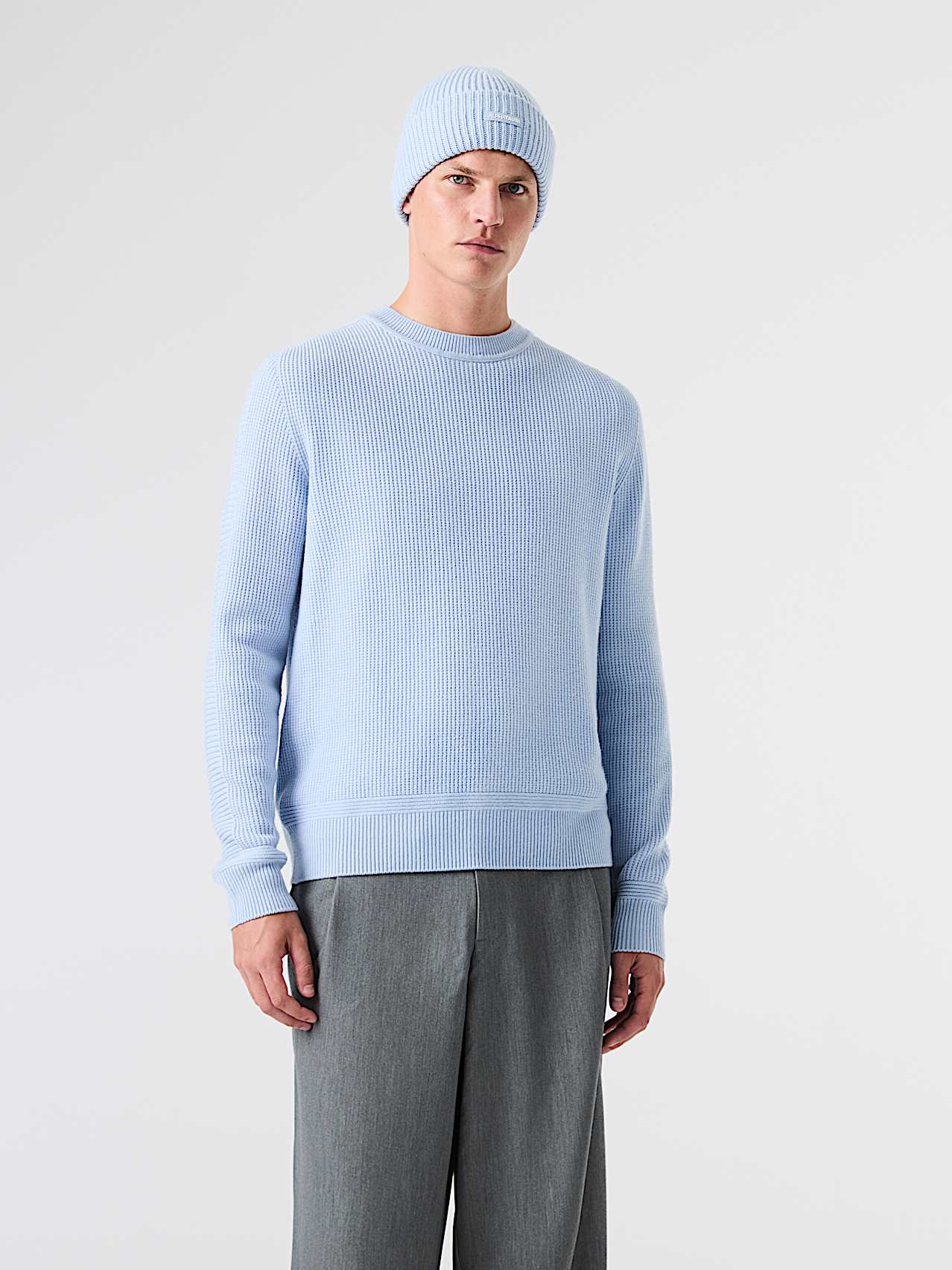 AlphaTauri | FOX V1.Y9.02 | Nahtloser 3D-Grobstrickpullover mit Rundhalsausschnitt in Sky Blue für Herren