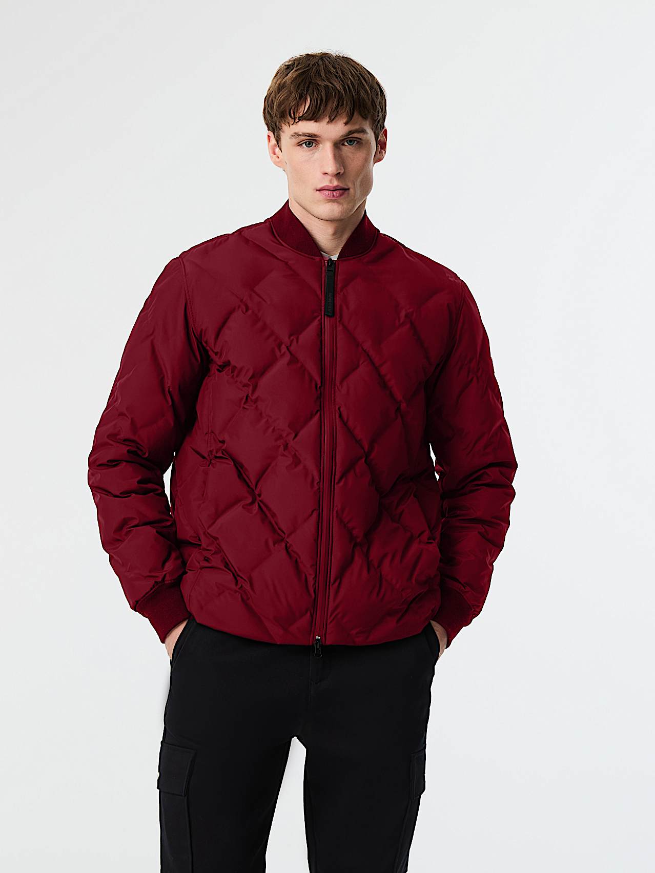 AlphaTauri | OCTAL V1.Y9.02 | Bomber in Primaloft® trapuntato in Dark Berry for Uomo