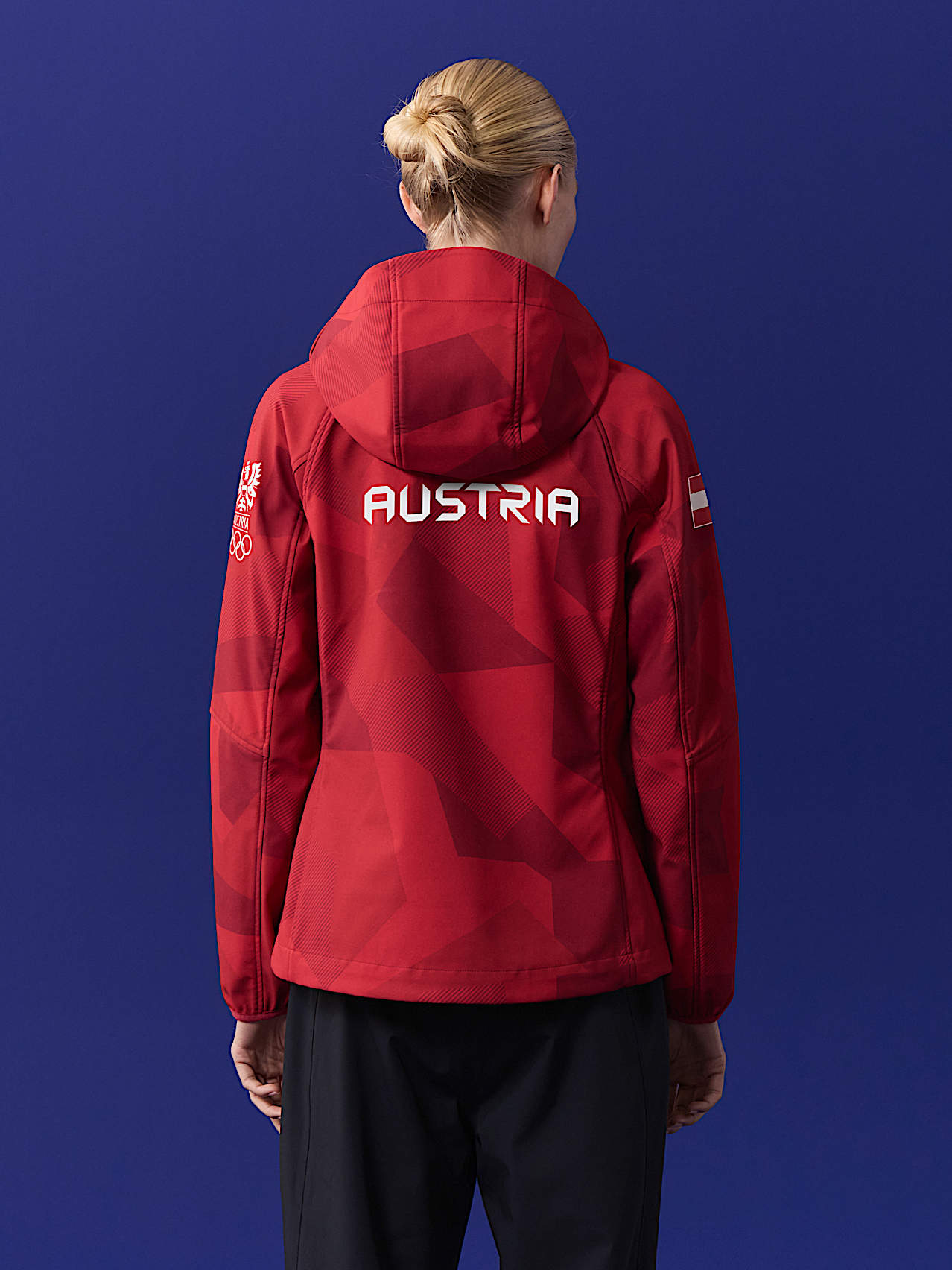 AlphaTauri | Chaqueta softshell | Colección Olympic Team Austria in Red for Mujer