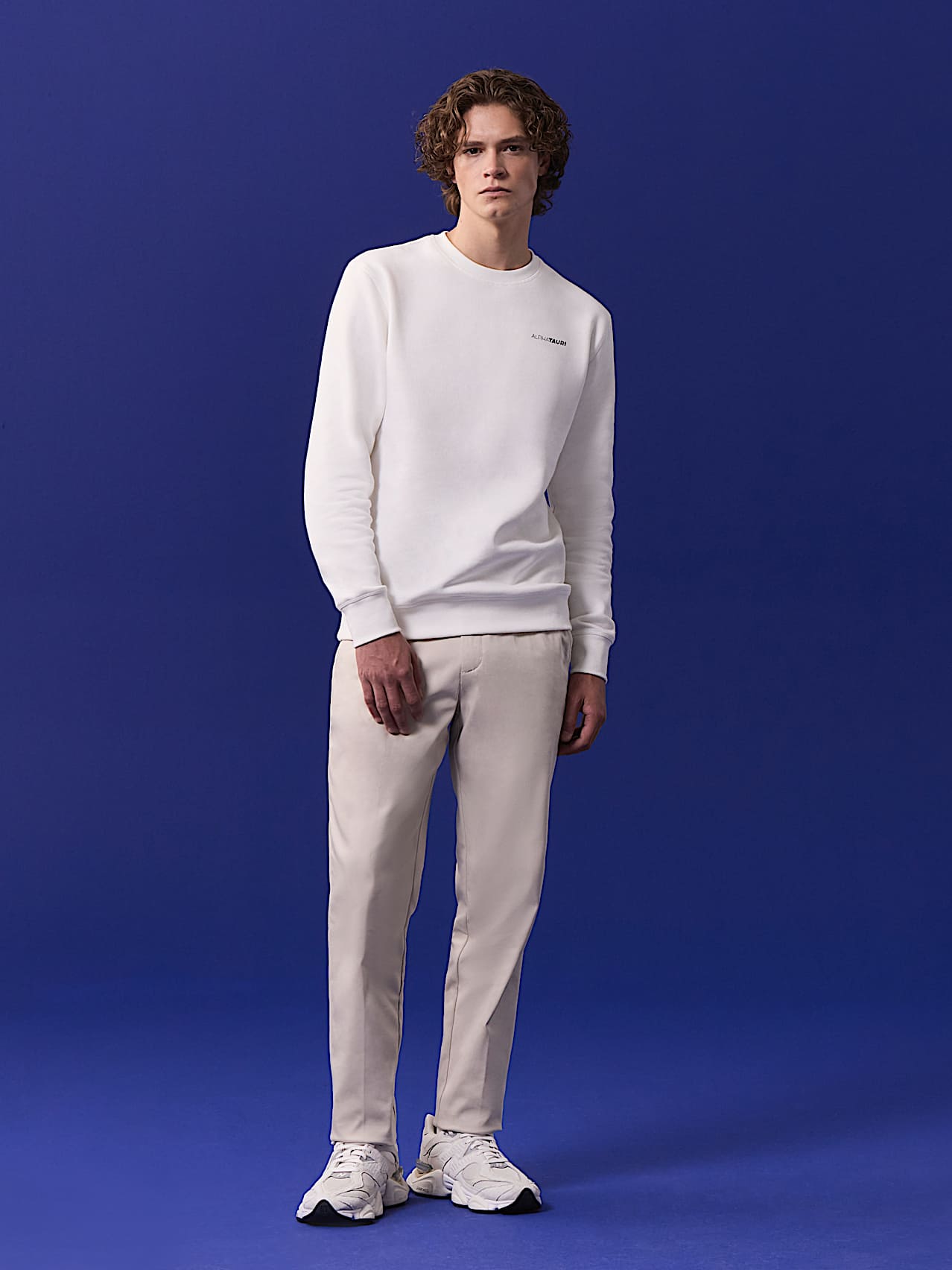 AlphaTauri | Sweat-shirt avec imprimé dans le dos | Collection Olympic Team Austria in White for Unisexe