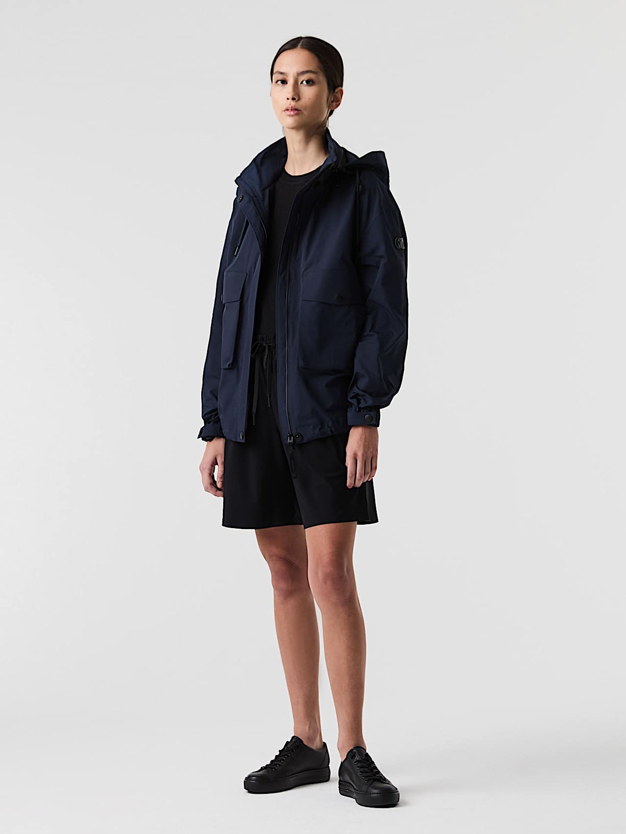 AlphaTauri | OVERA V1.Y9.01 | Veste déperlante de style militaire in Bleu Marine for Femme