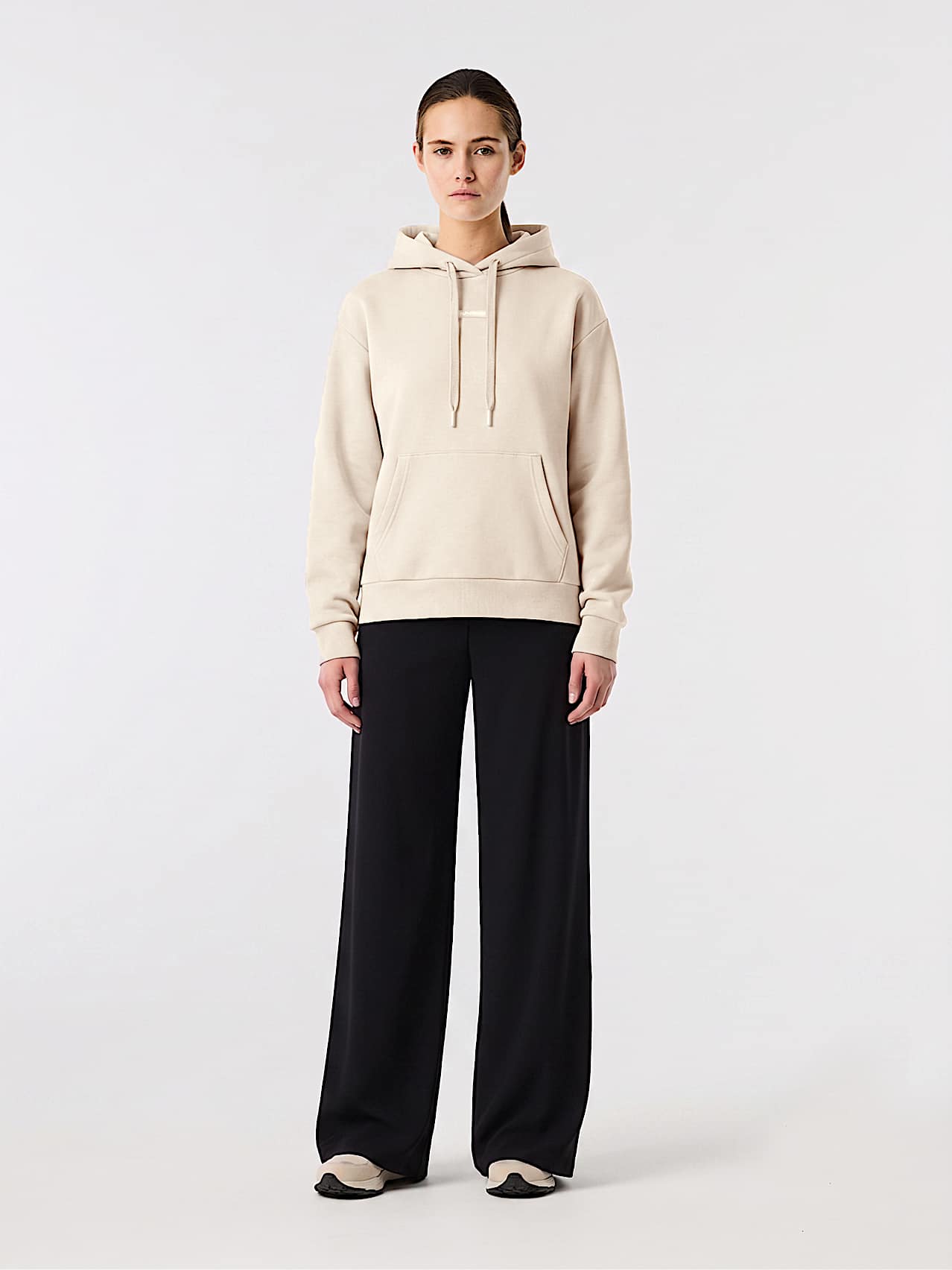 AlphaTauri | SURI V1.Y9.02 | Felpa con cappuccio Interlock vestibilità comoda in Stone for Donna